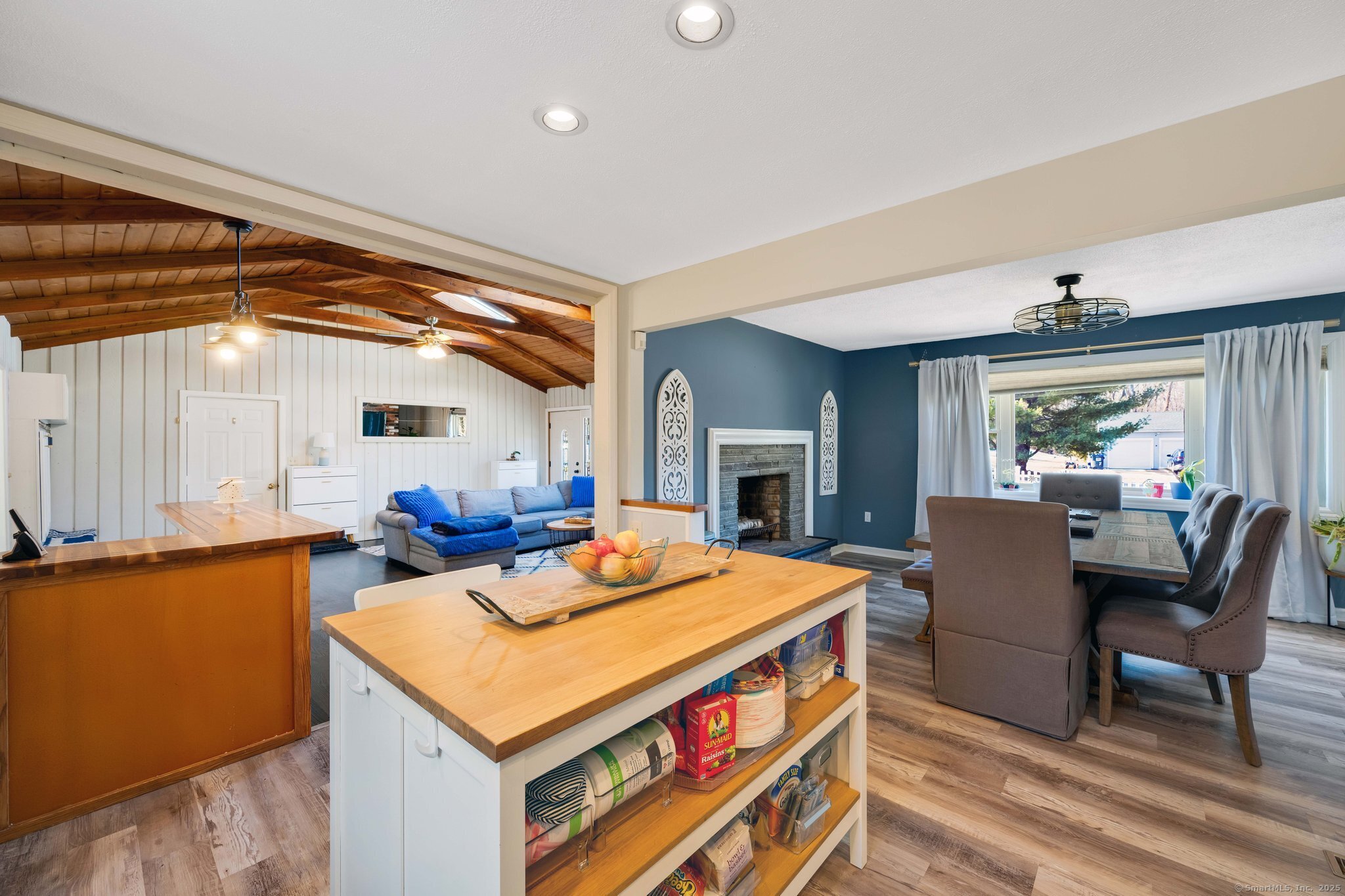 77 Lynn Drive