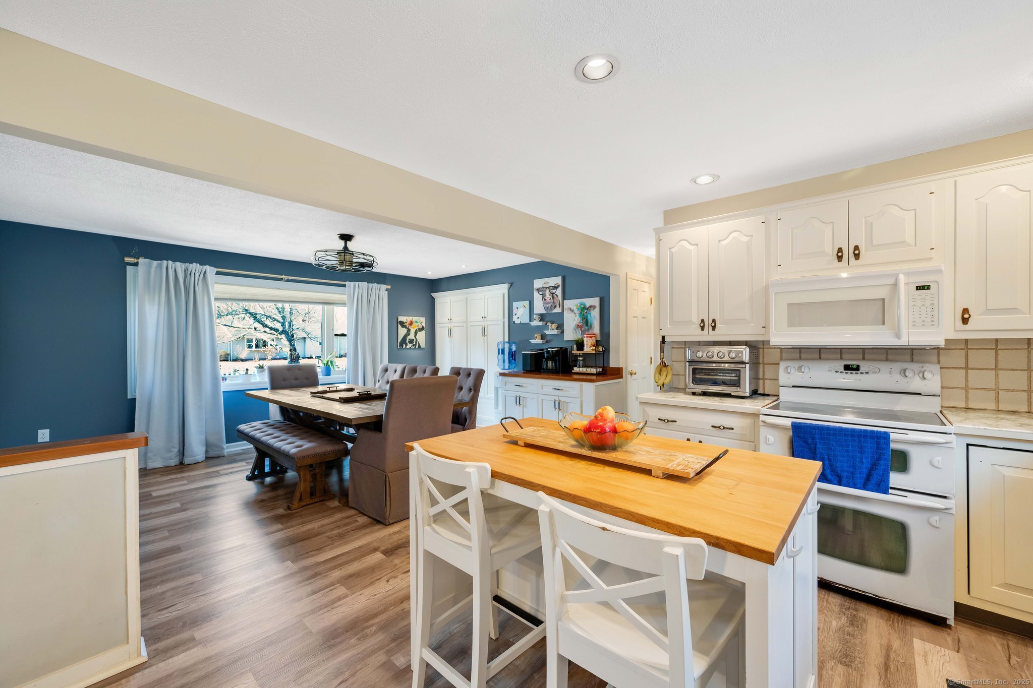 77 Lynn Drive