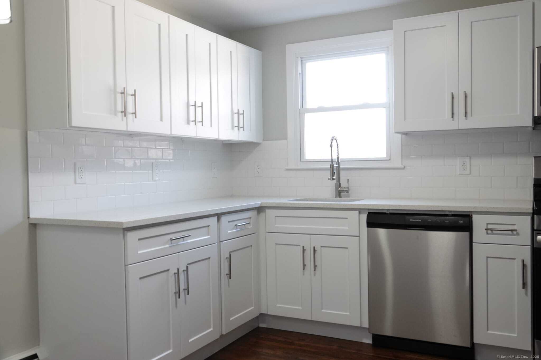 11 Francis Avenue 2