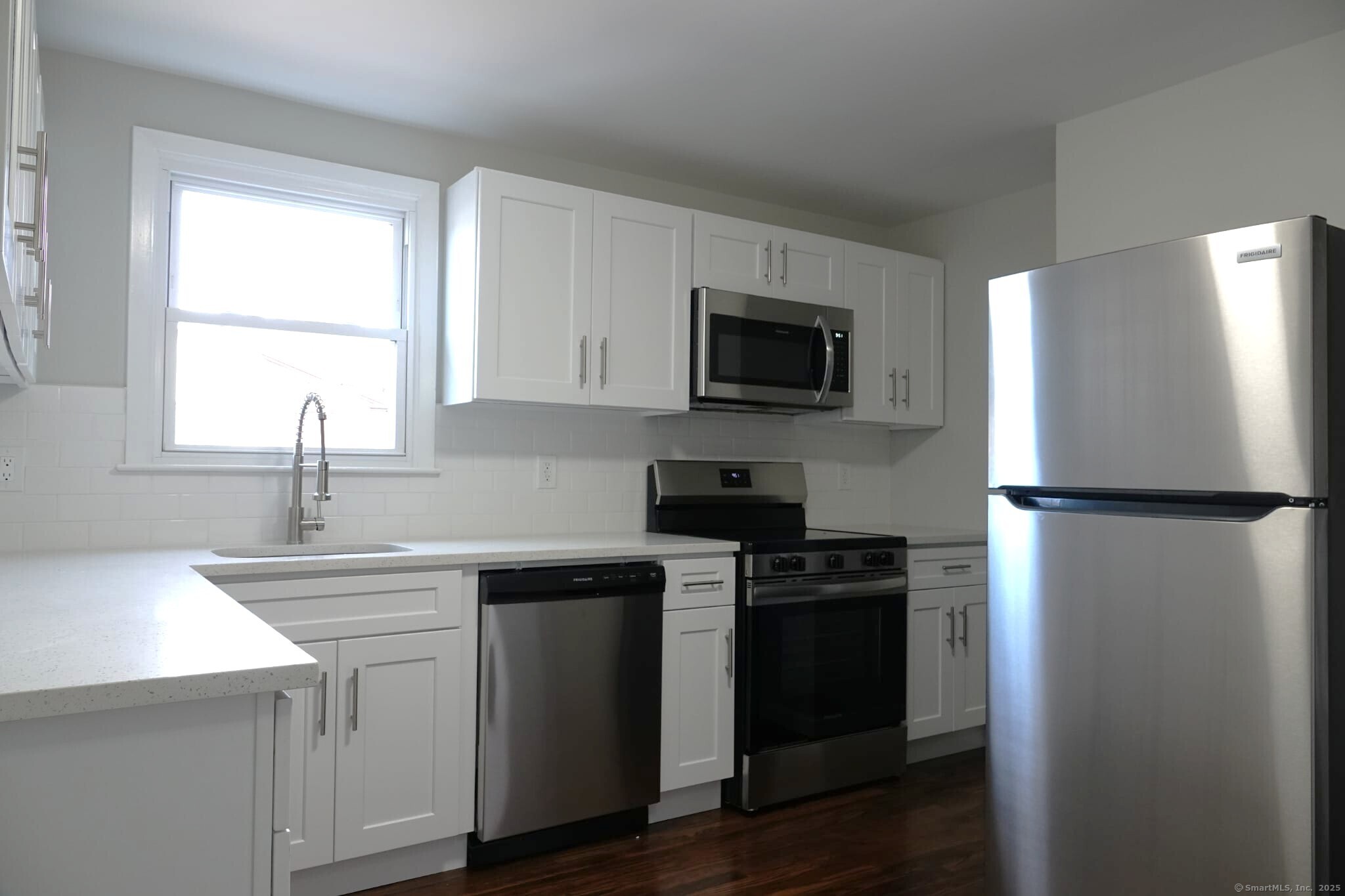 11 Francis Avenue 2