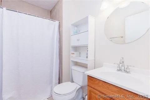12 Pond Hollow Drive 12