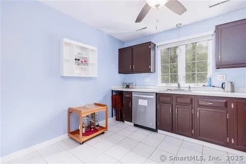 12 Pond Hollow Drive 12