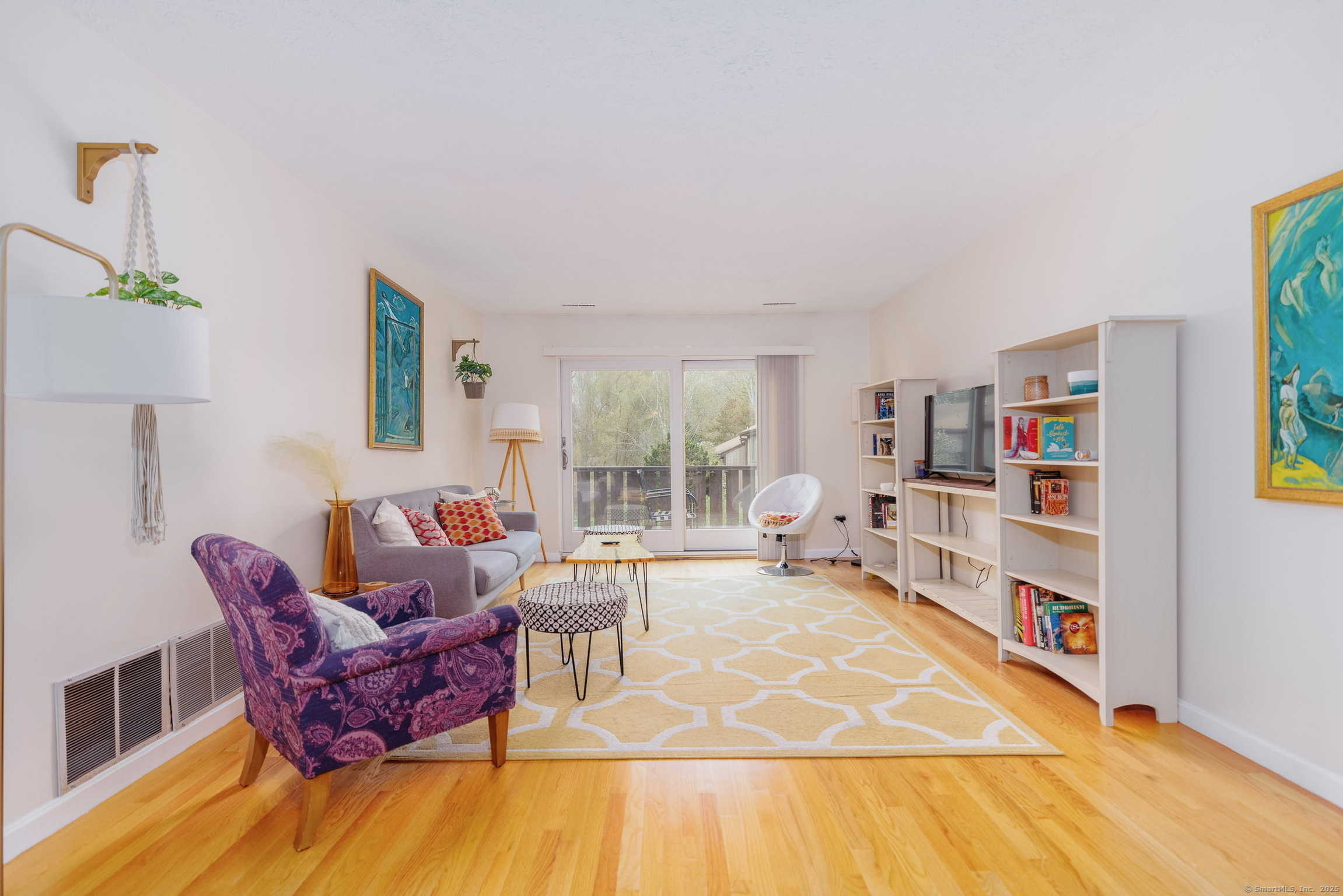 12 Pond Hollow Drive 12