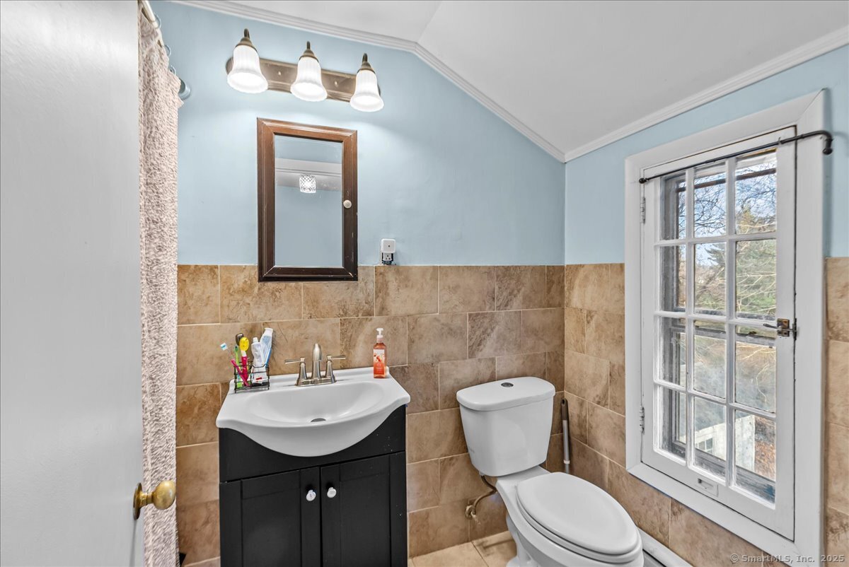 229 Park Terrace Avenue