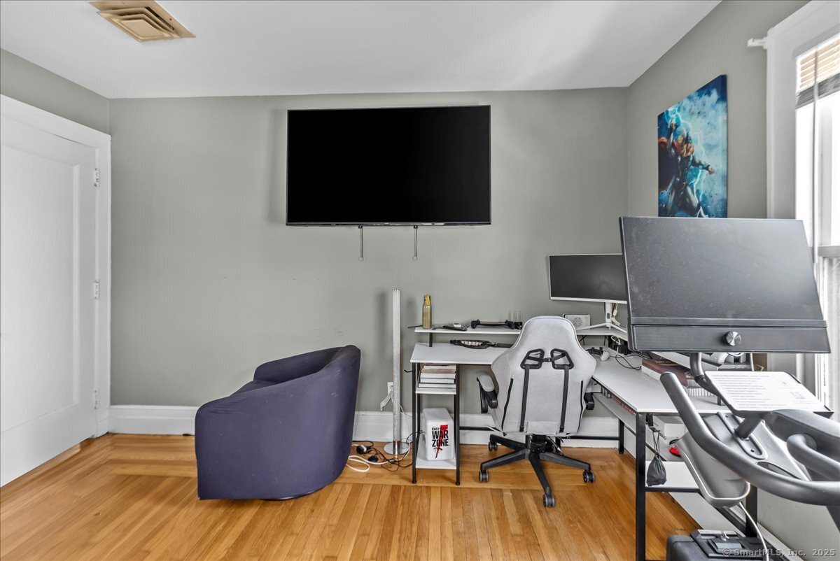 229 Park Terrace Avenue