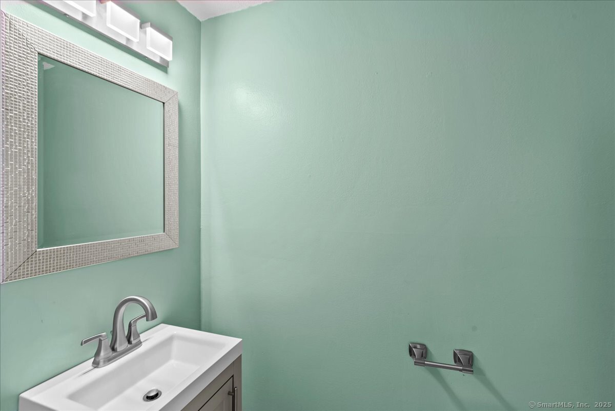 55 Porter Avenue APT 2F