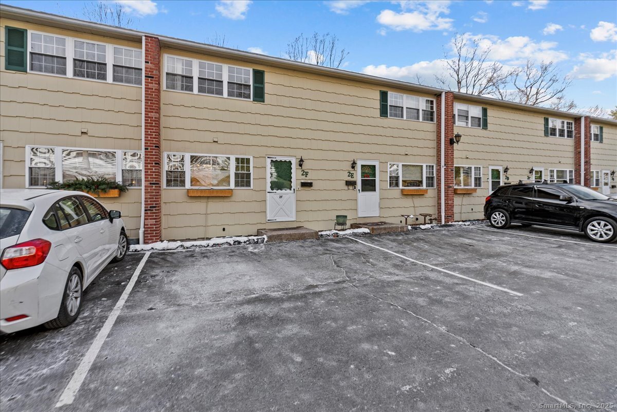 55 Porter Avenue APT 2F