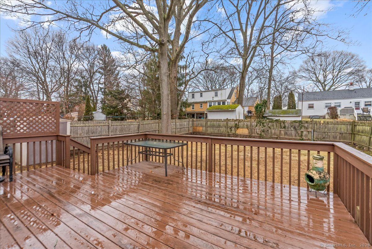 27 Mohawk Drive