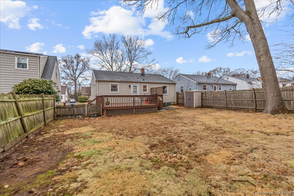 27 Mohawk Drive
