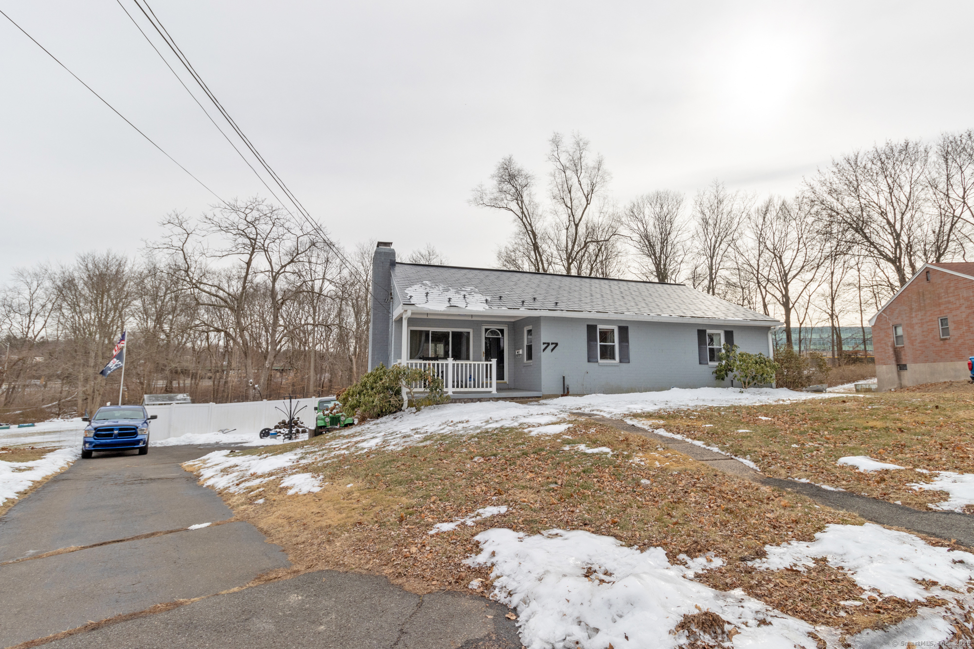 77 Sunbright Drive South