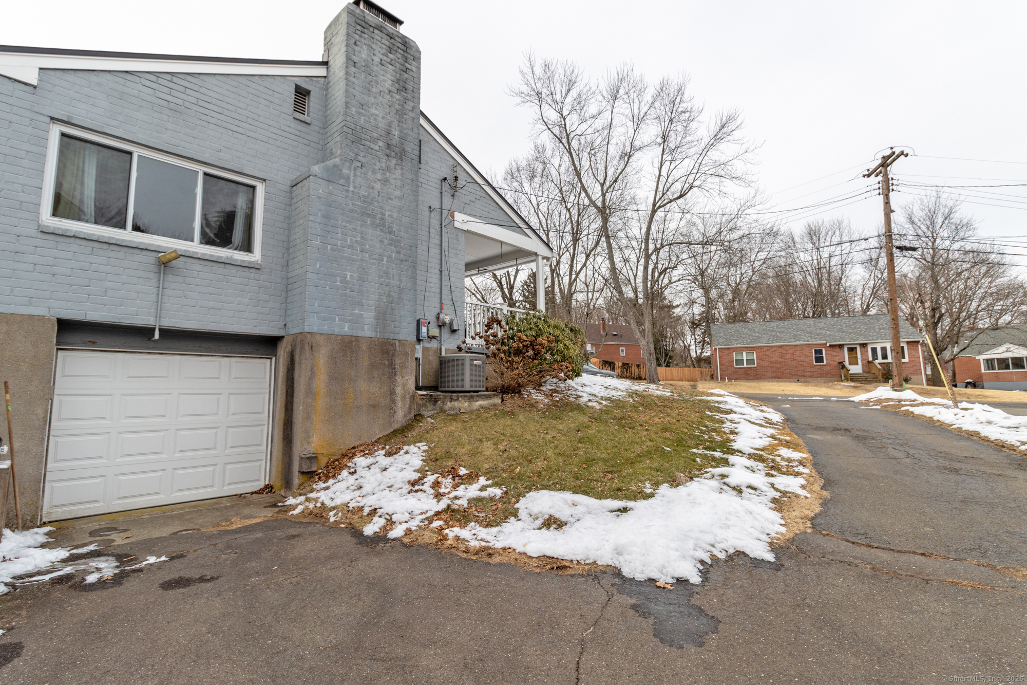 77 Sunbright Drive South