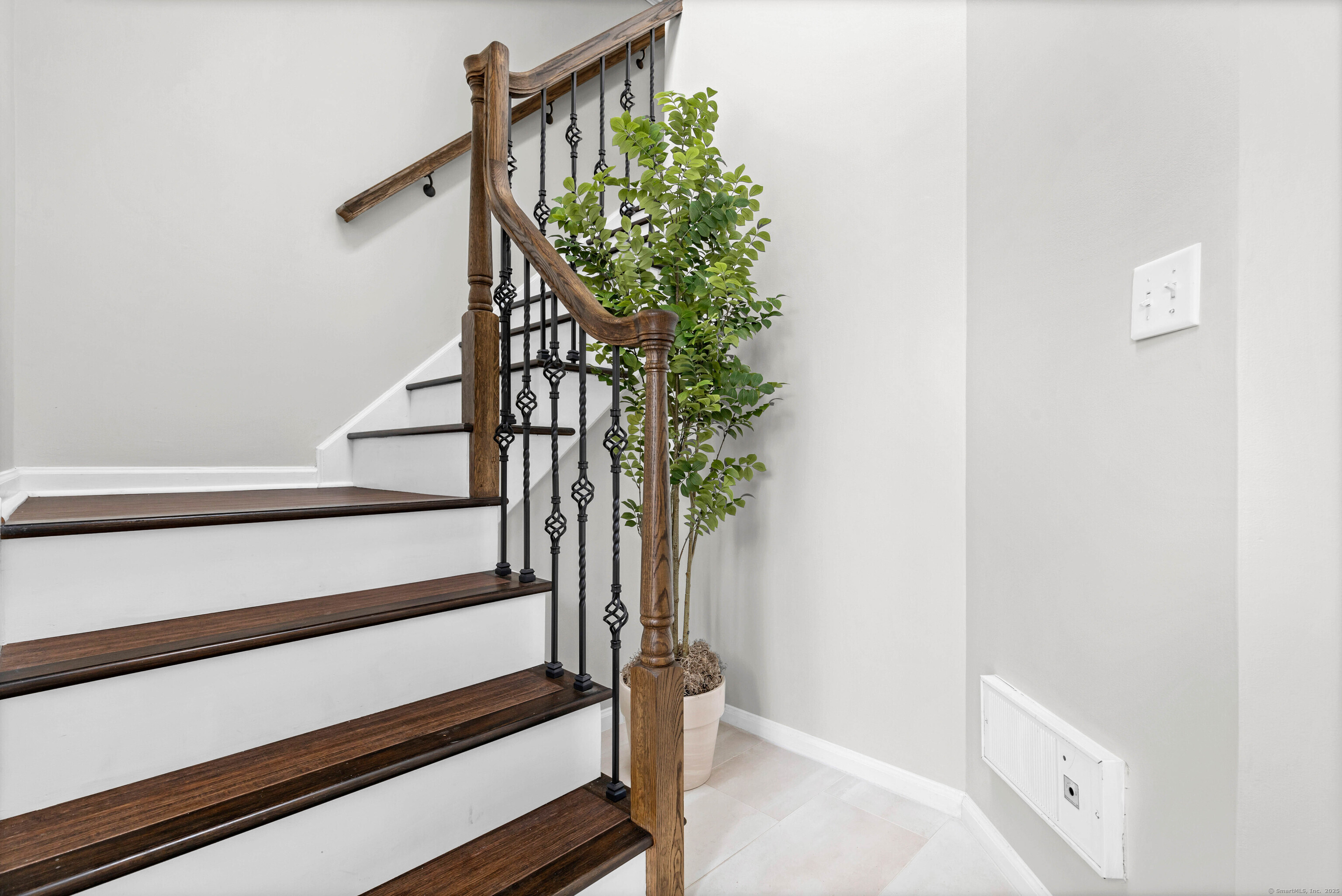 80 Seaview Terrace 11