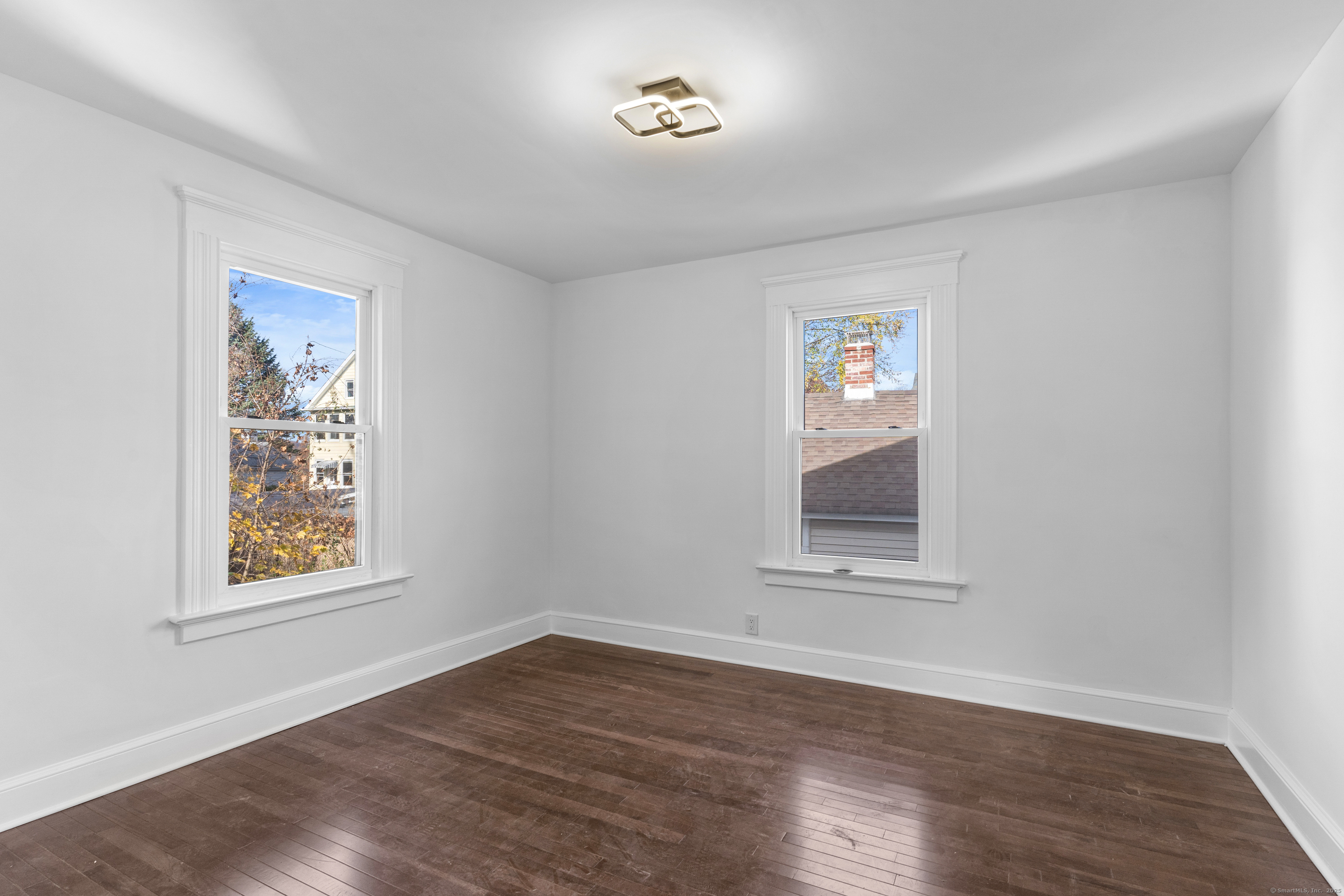 139 Oak Street