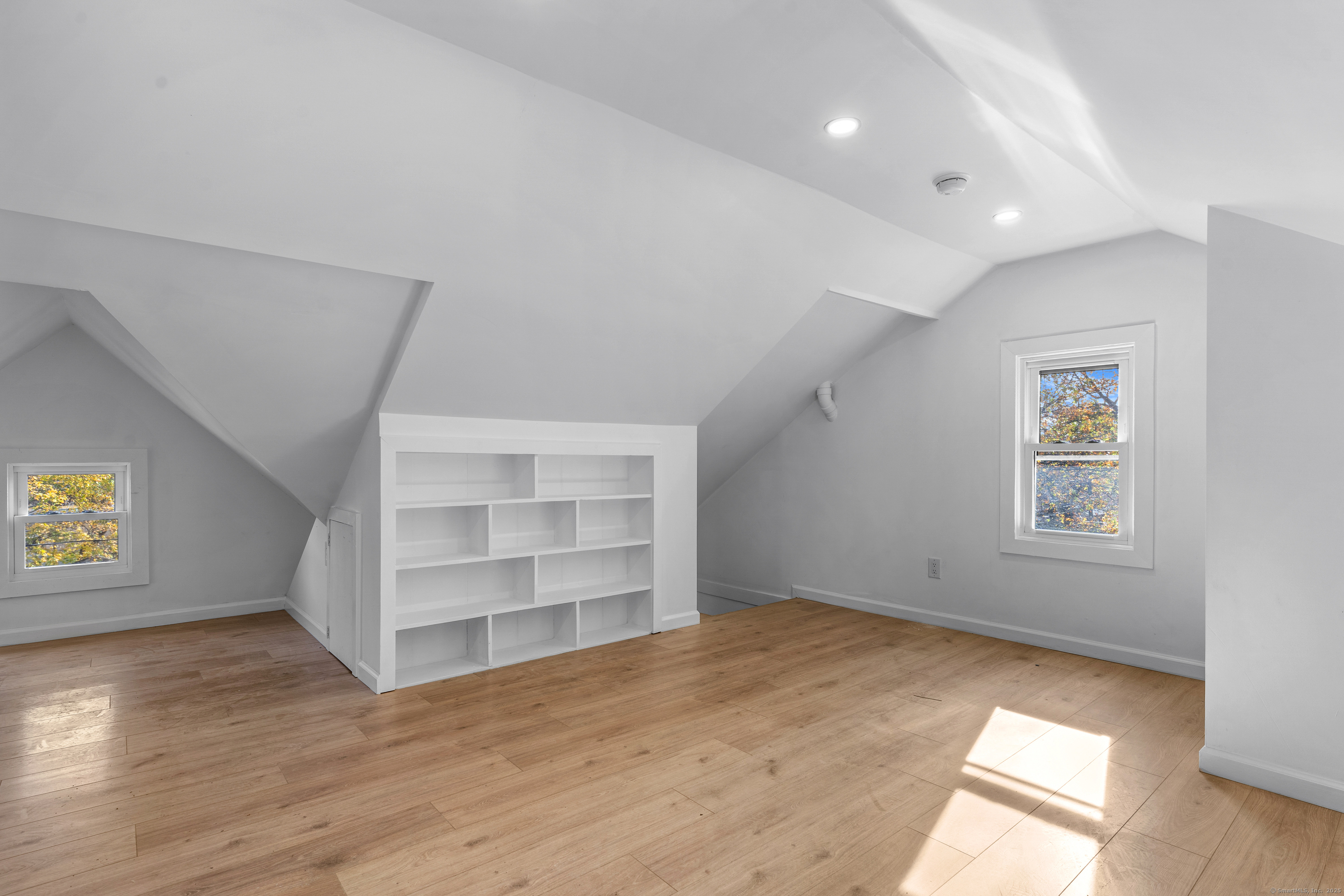 139 Oak Street