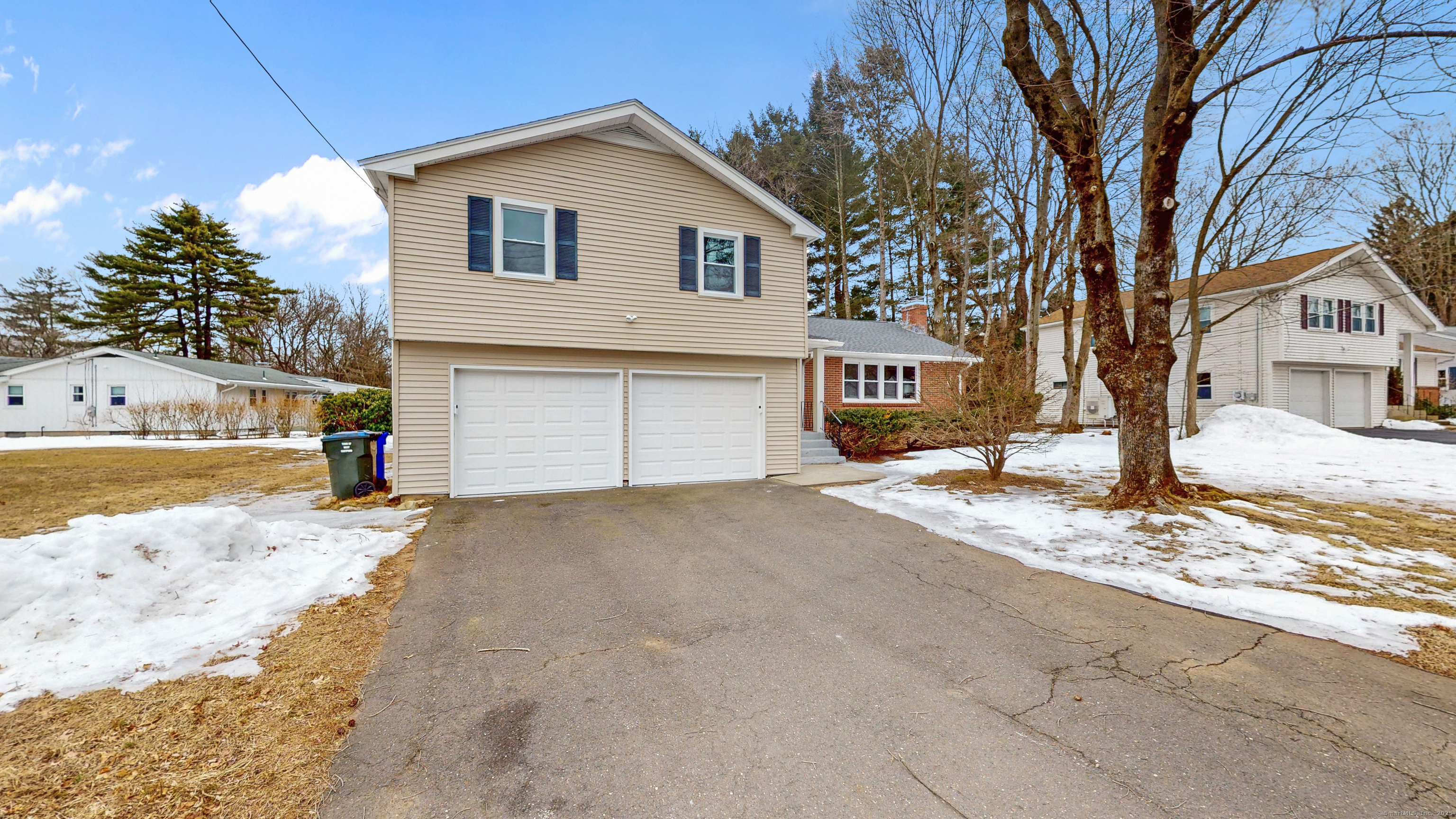 117 West Ridge Drive