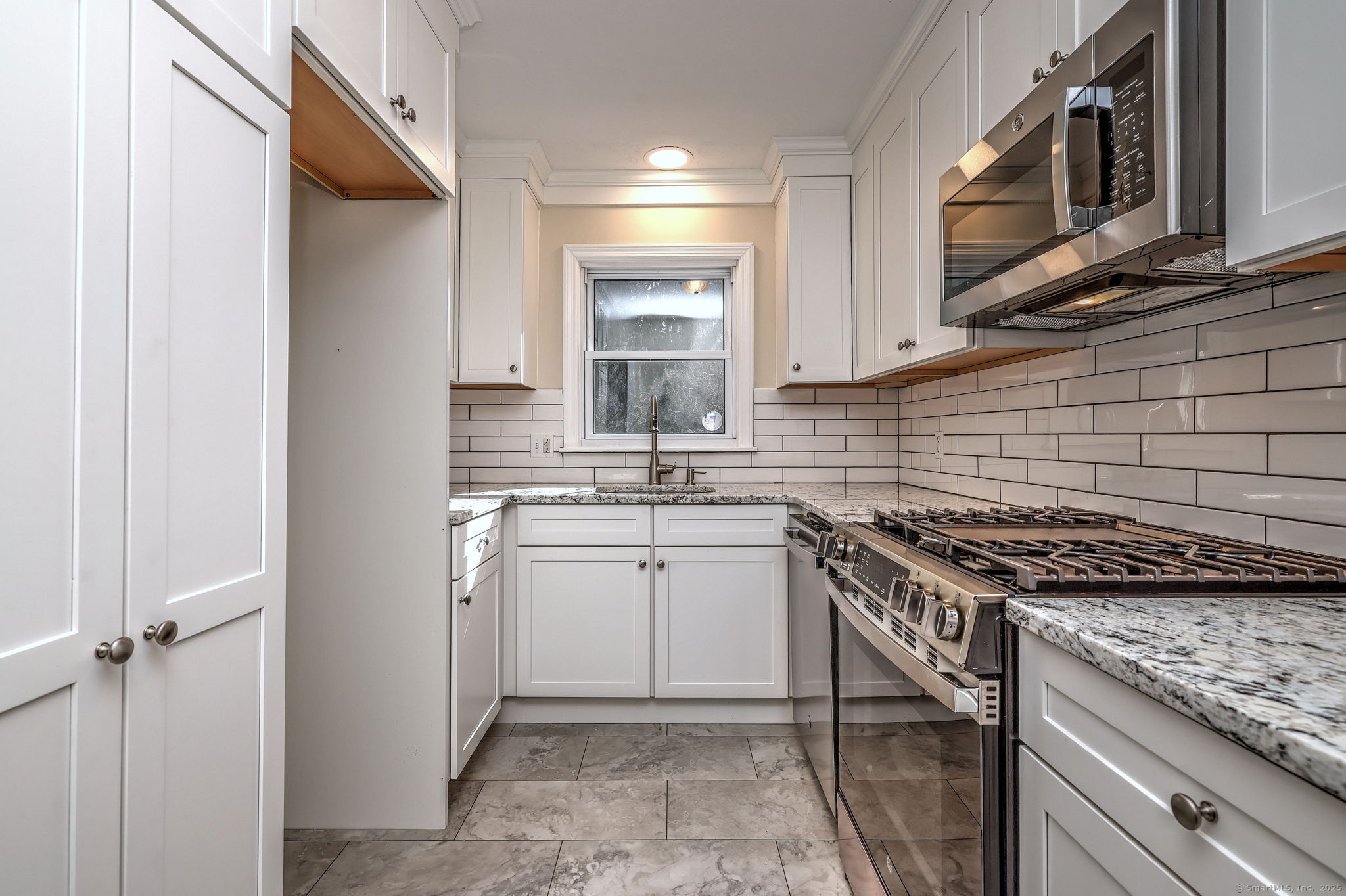 31 Carriage Path North 31