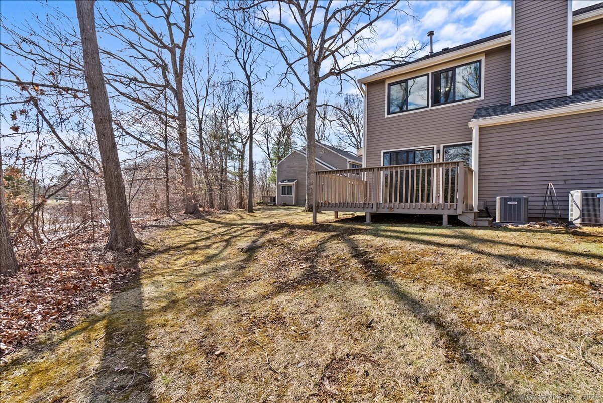 32 Pequot Drive 32