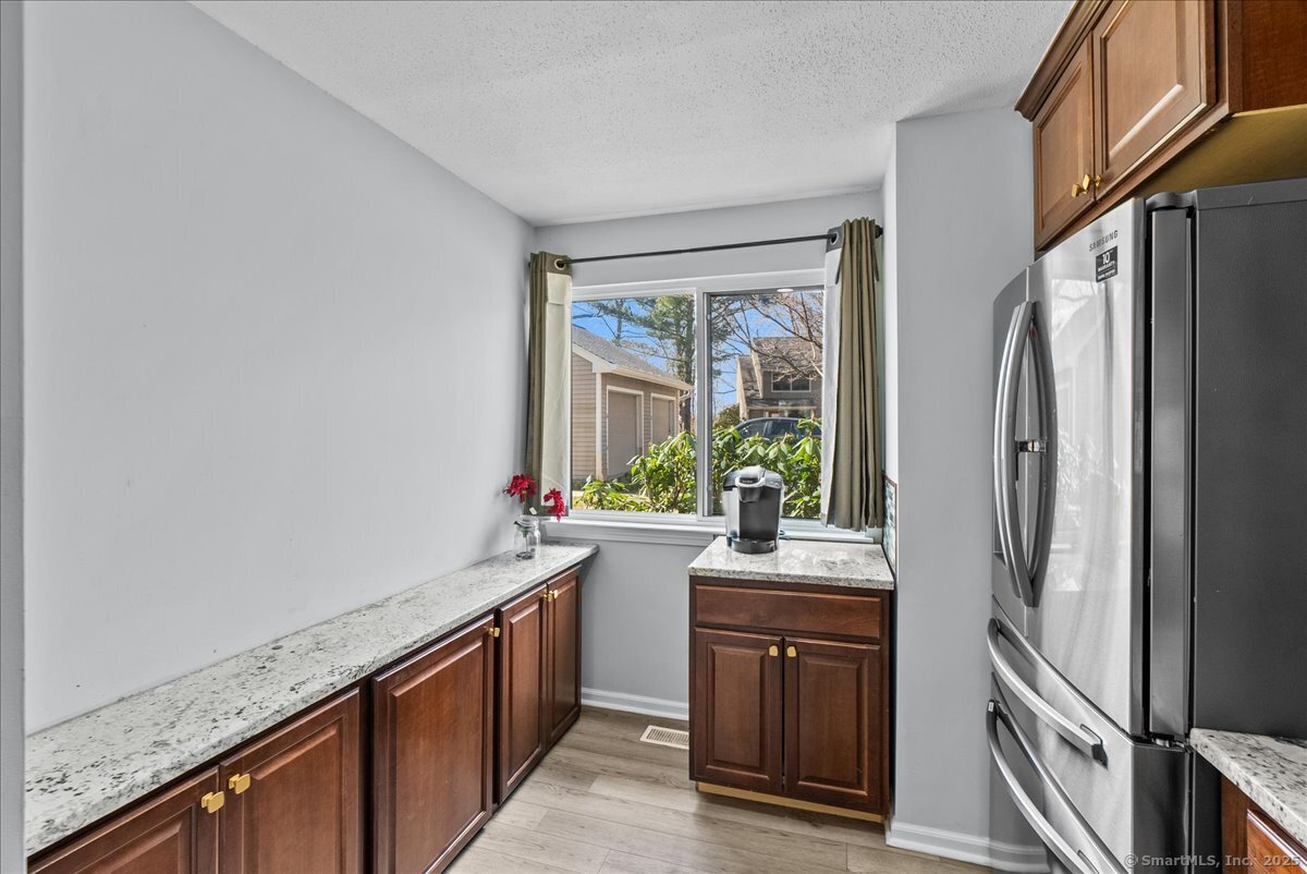 32 Pequot Drive 32