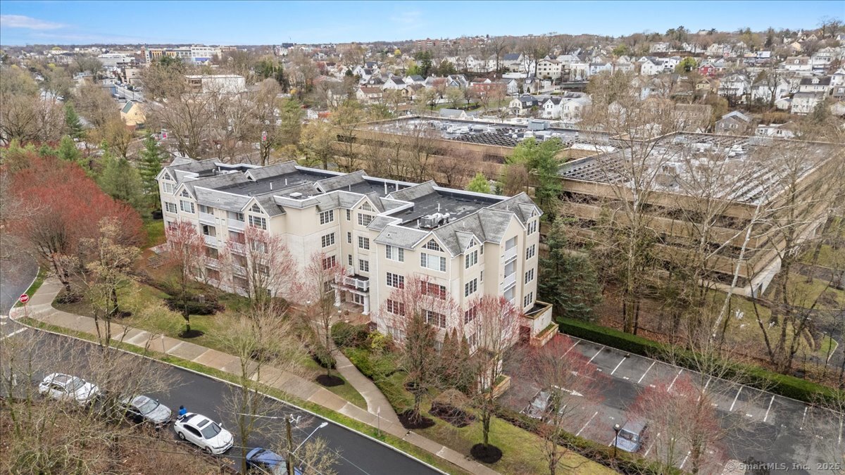 2 Homestead Lane 212