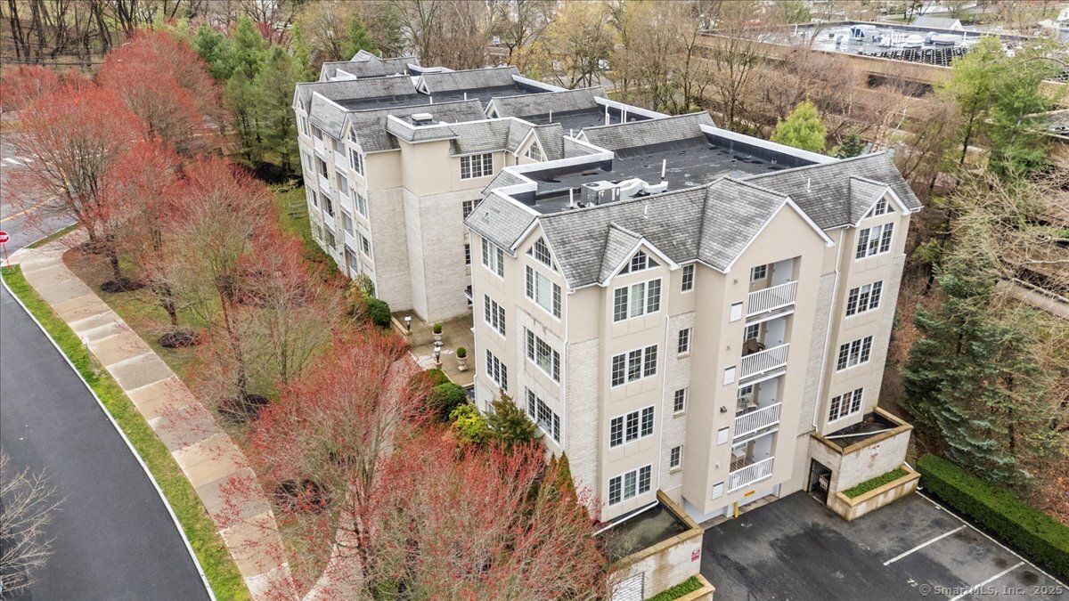 2 Homestead Lane 212