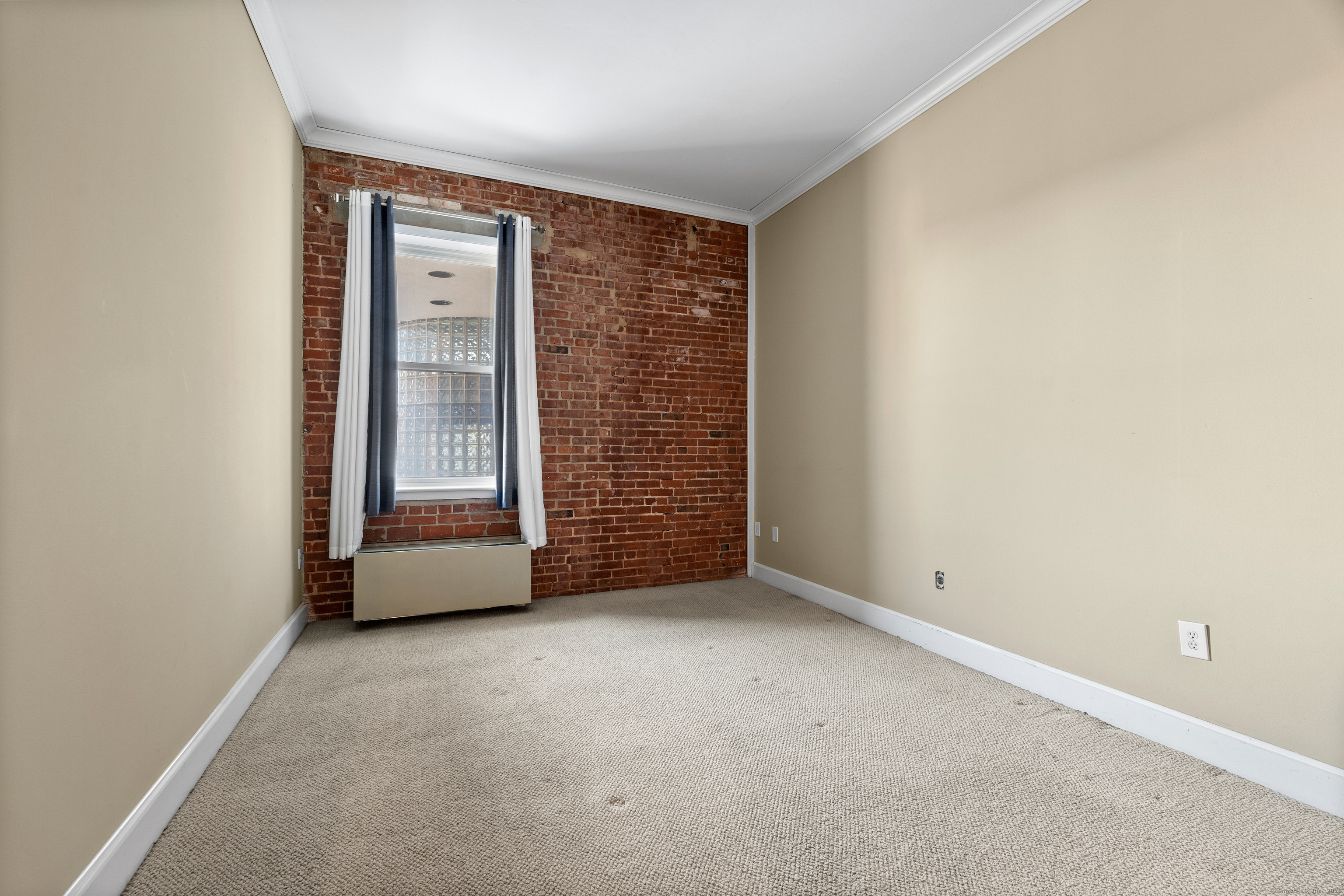 32 Haviland Street 209