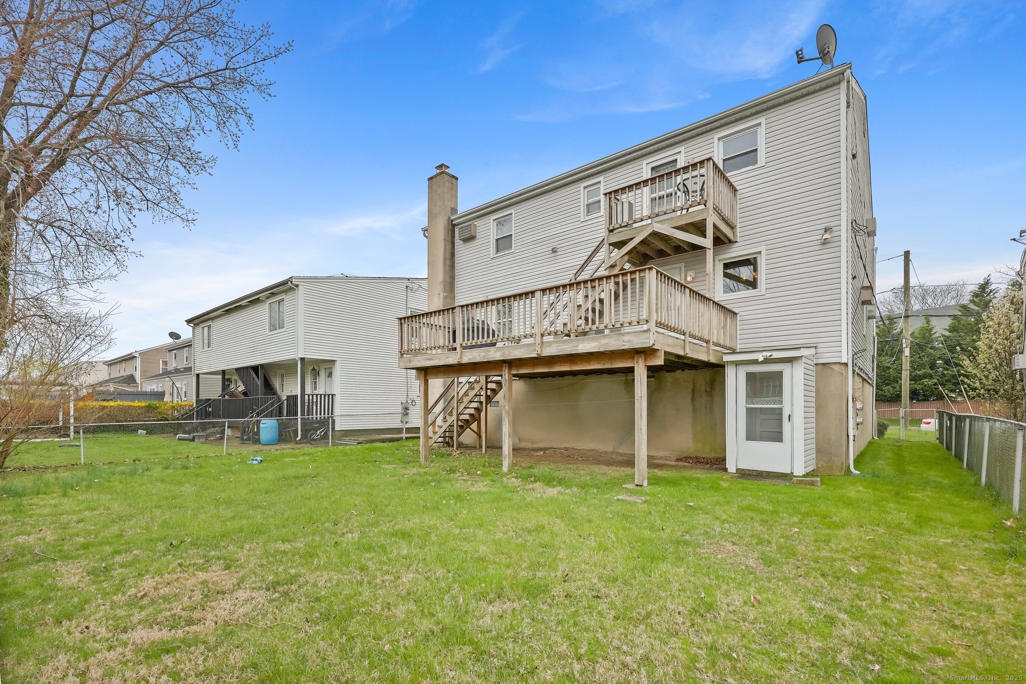 86 Harbor Drive