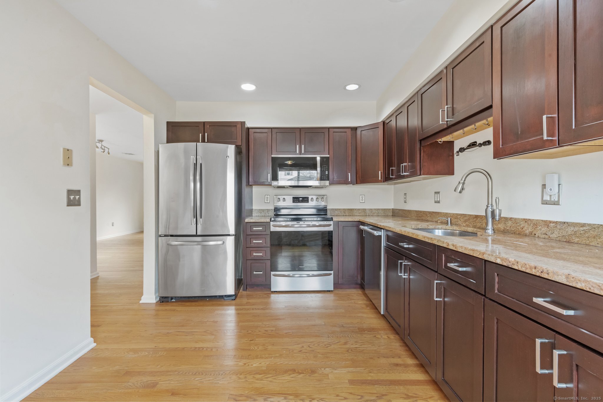 158 Seaside Avenue Apt B