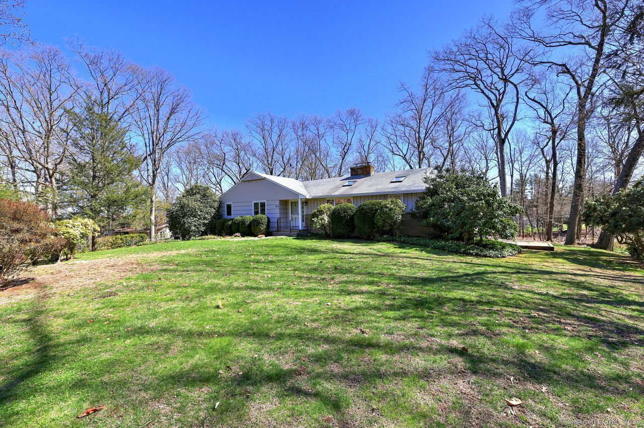 815 Tall Timber Road