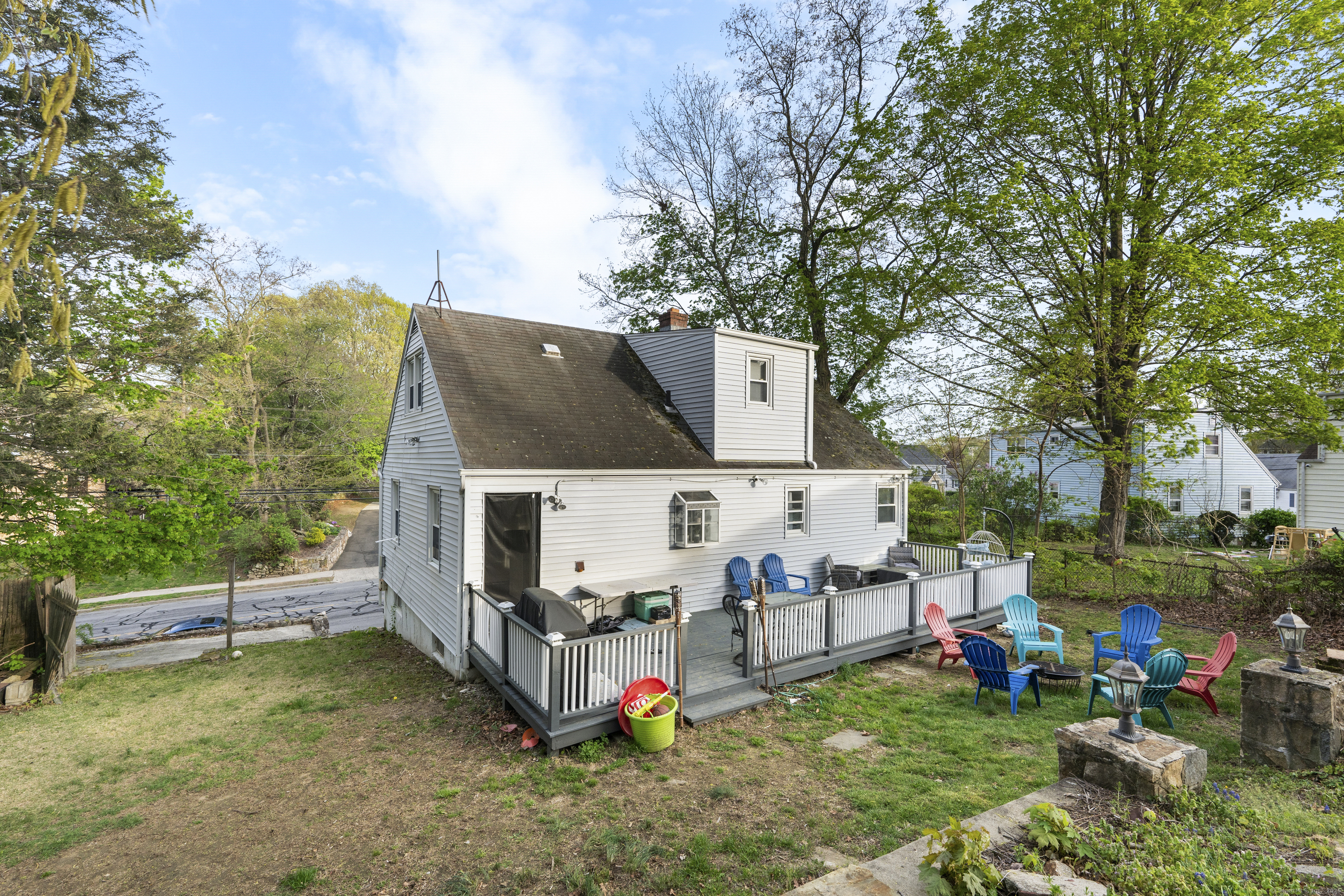 374 Vincellette Street