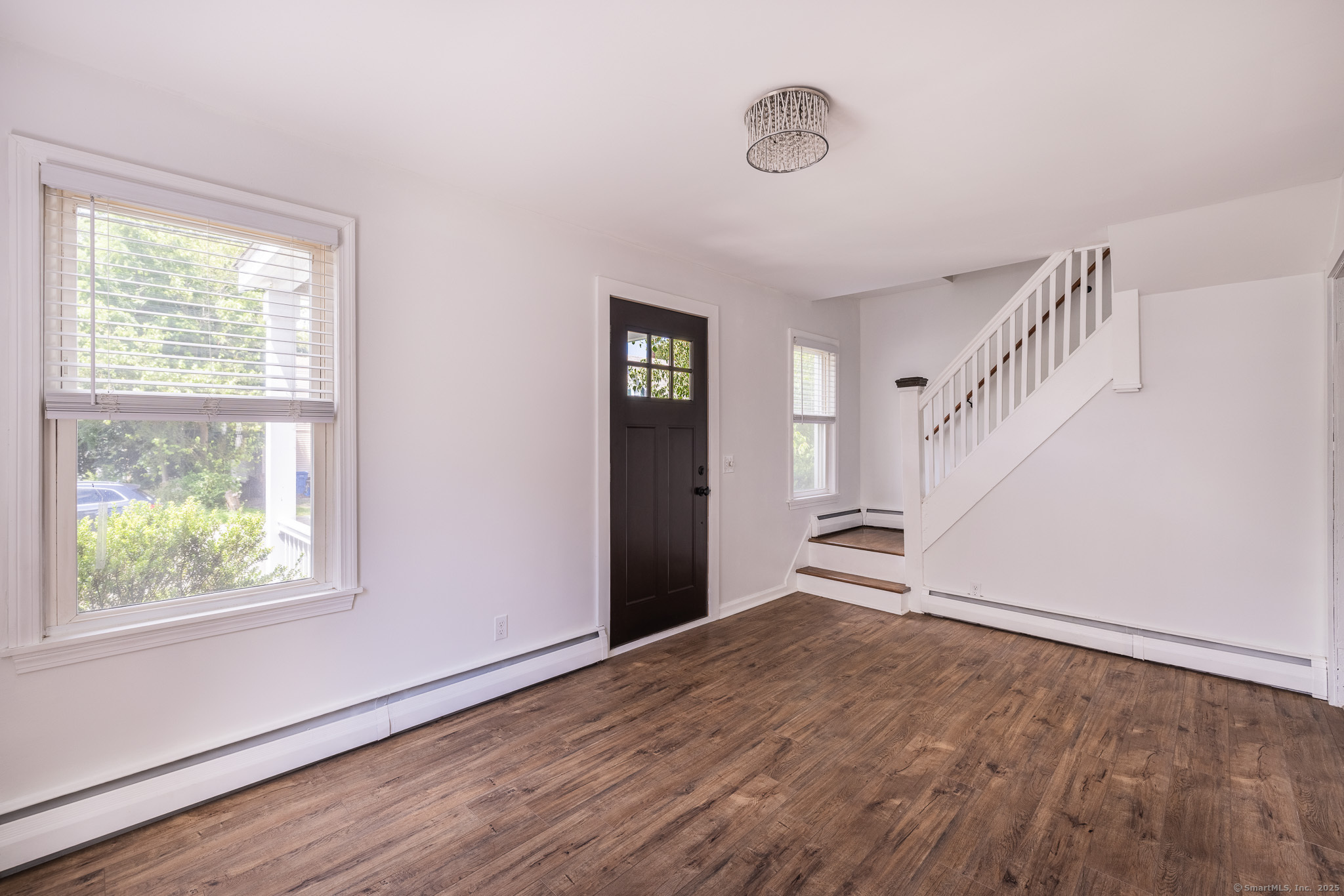 18 Forest Avenue