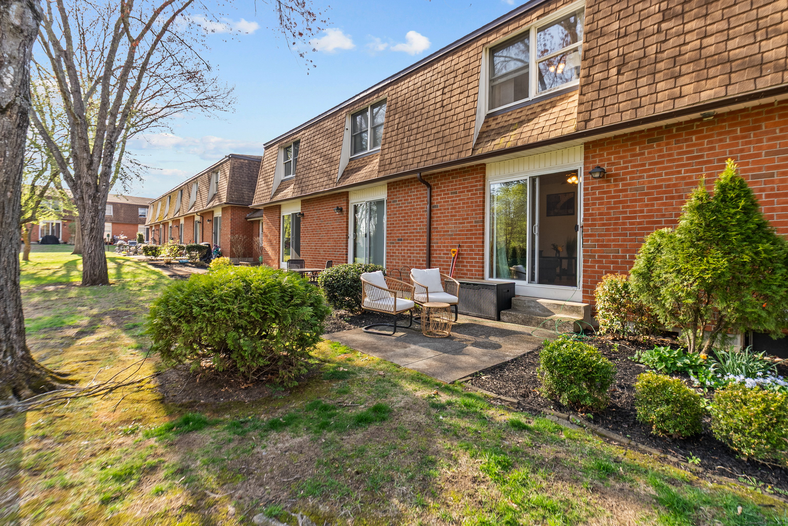 33 Russell Street APT 4