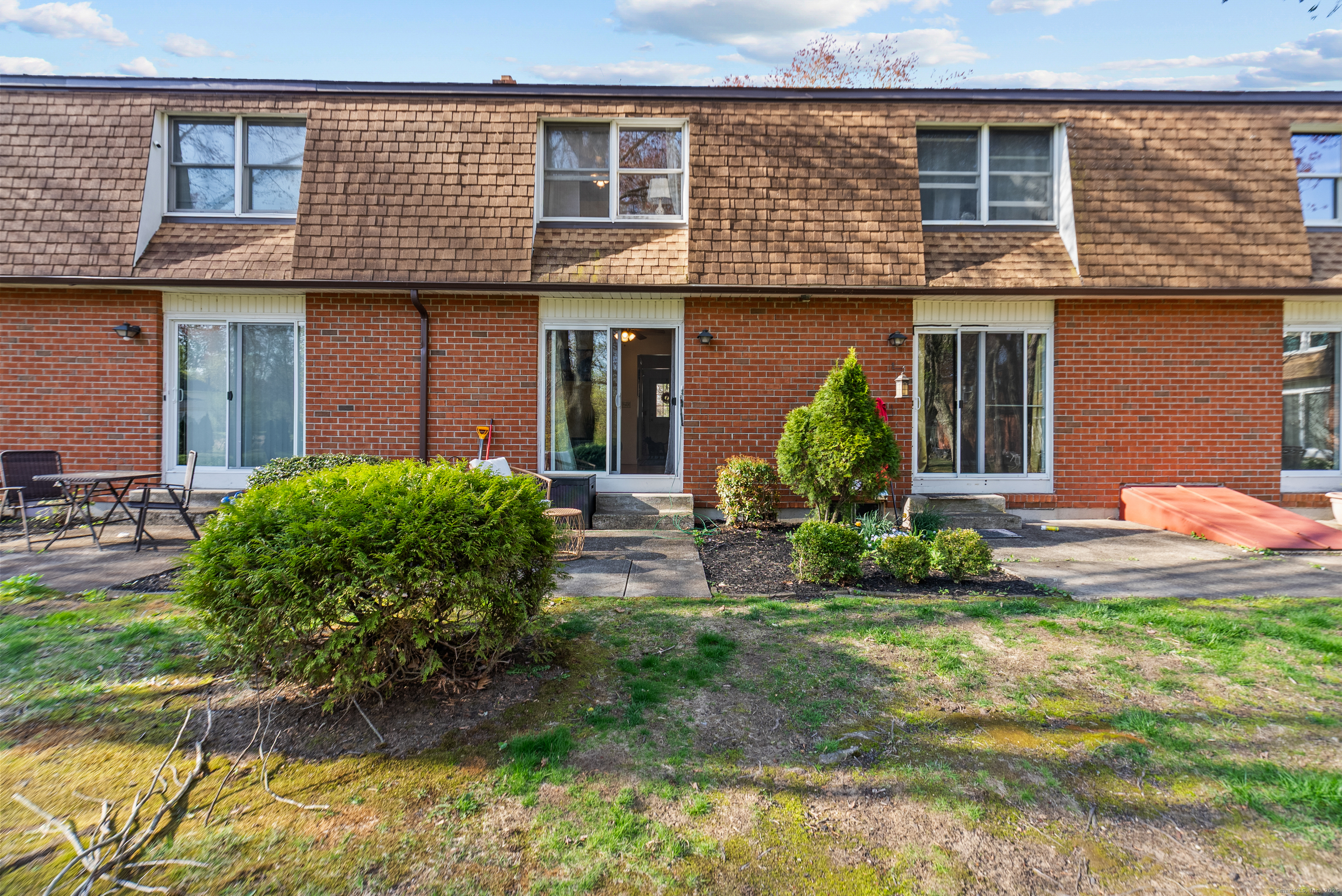 33 Russell Street APT 4