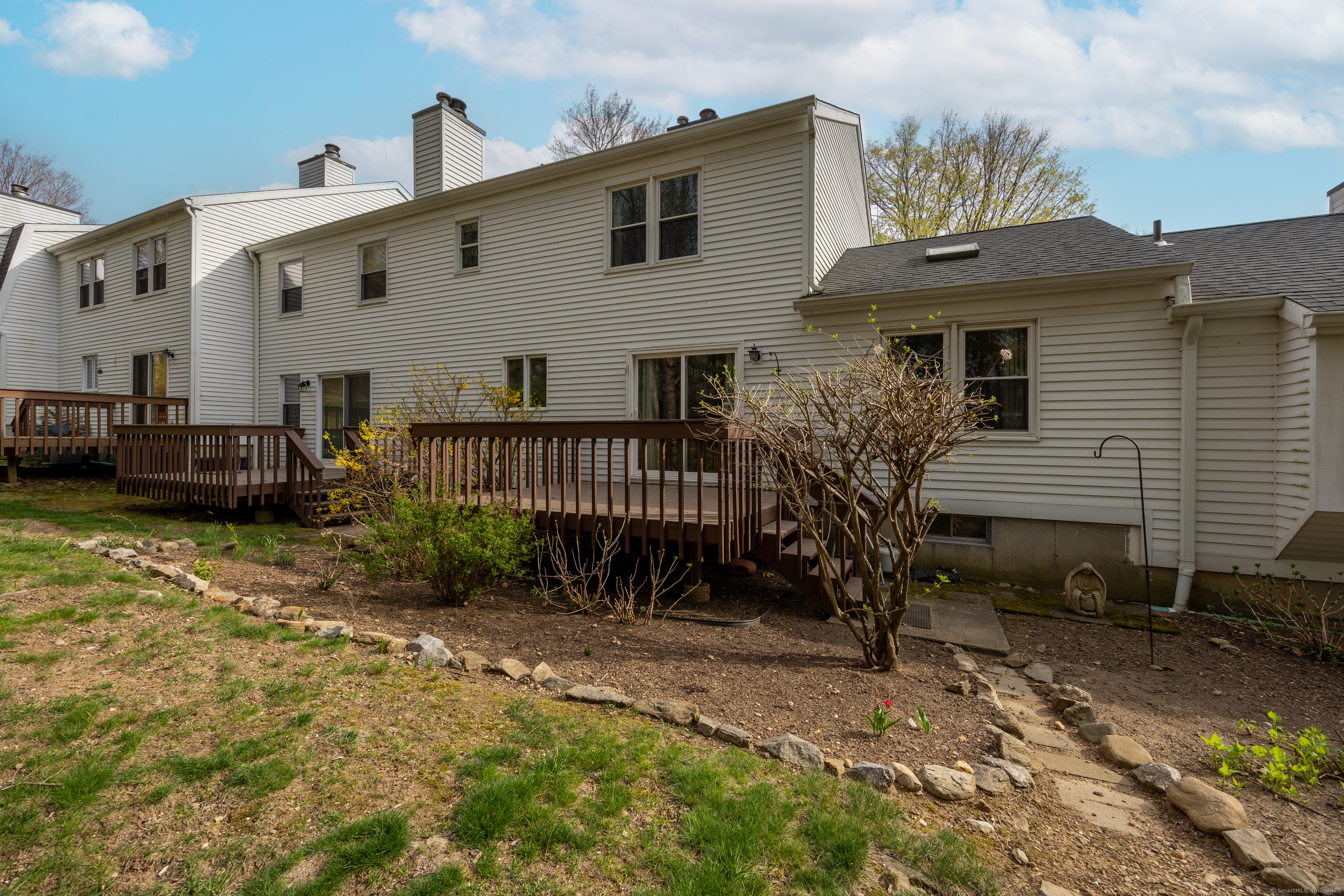 319 Thomaston Road 42