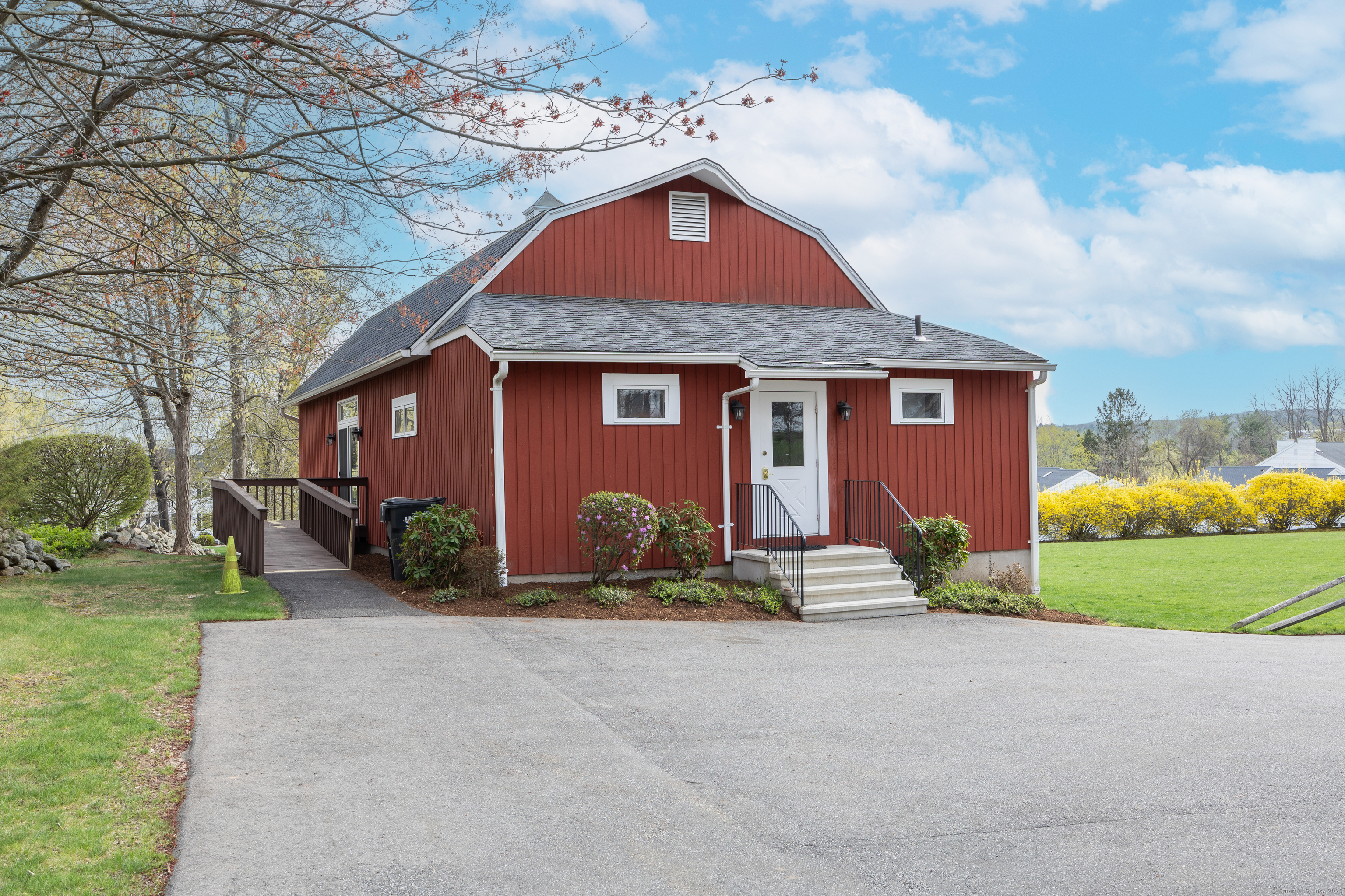 319 Thomaston Road 42