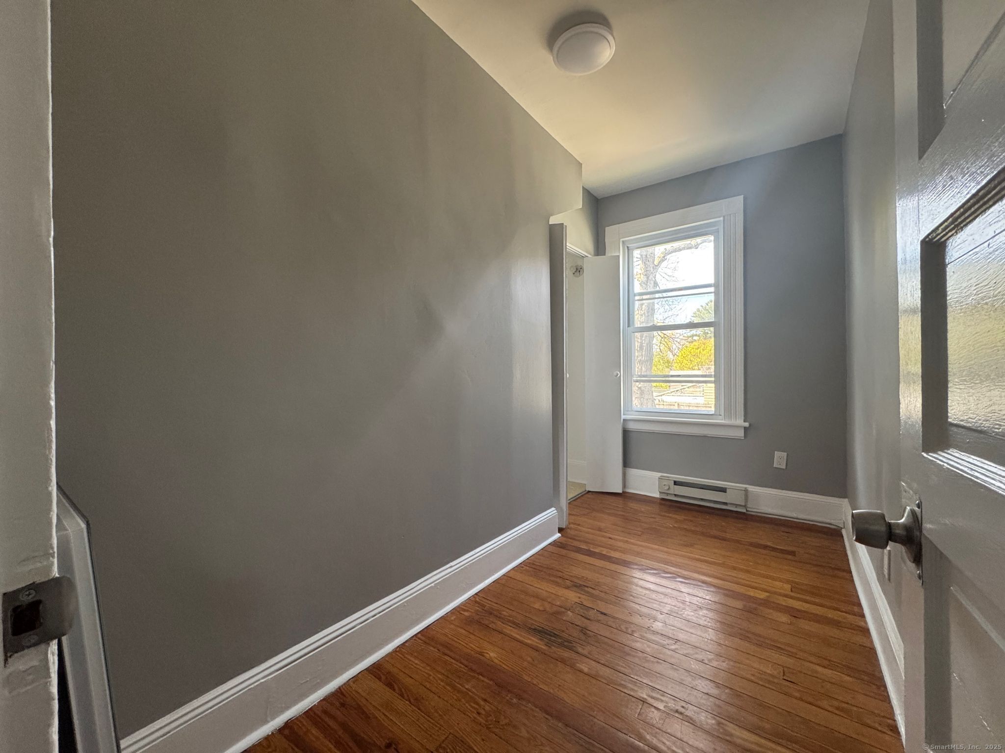 115 Fox Street 2nd Floor