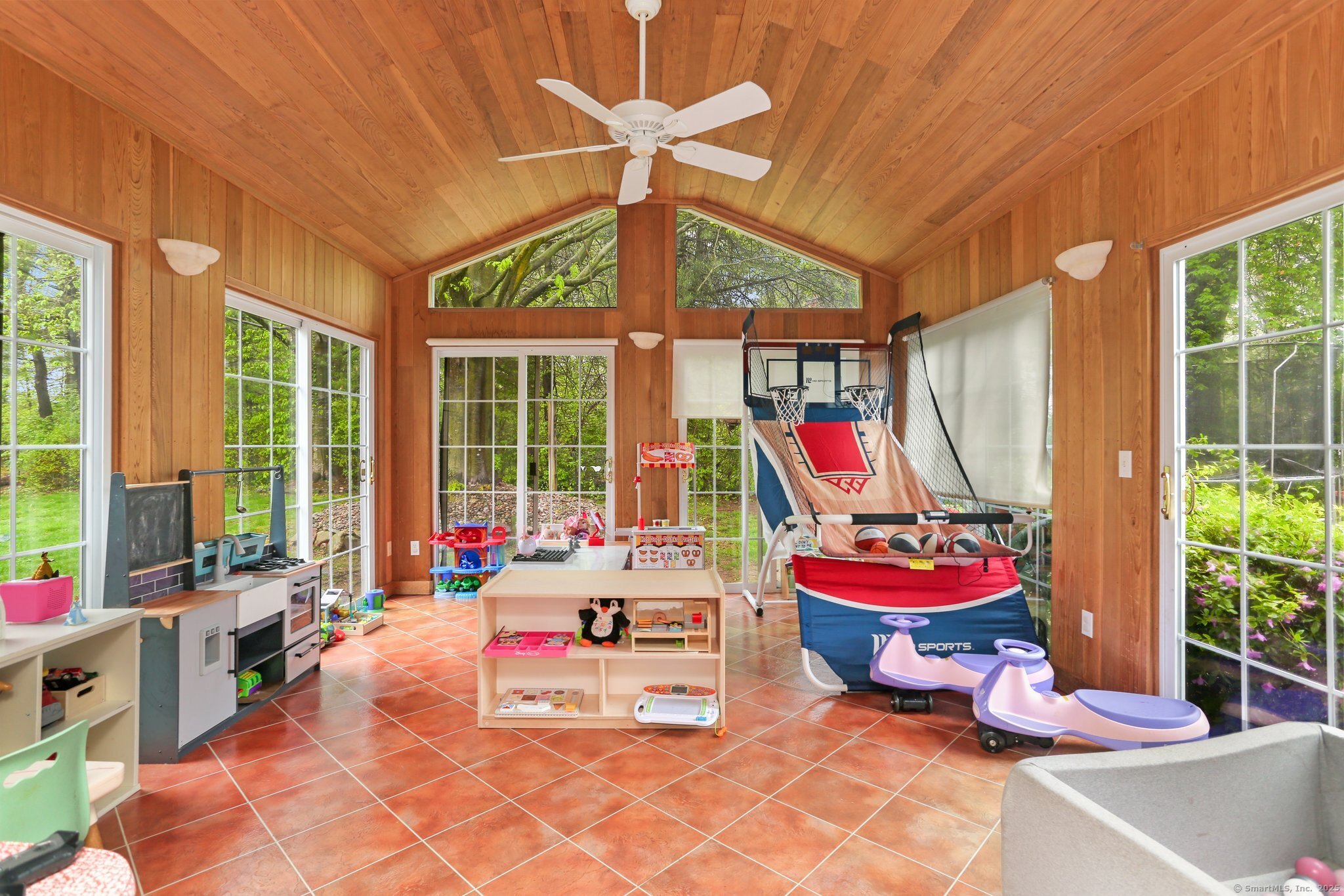 140 Westfield Road