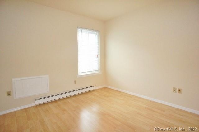 16 Glenwood Avenue 9