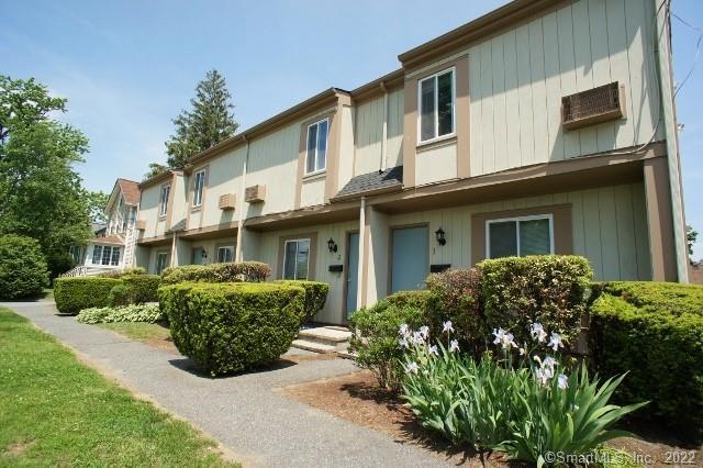 16 Glenwood Avenue 9
