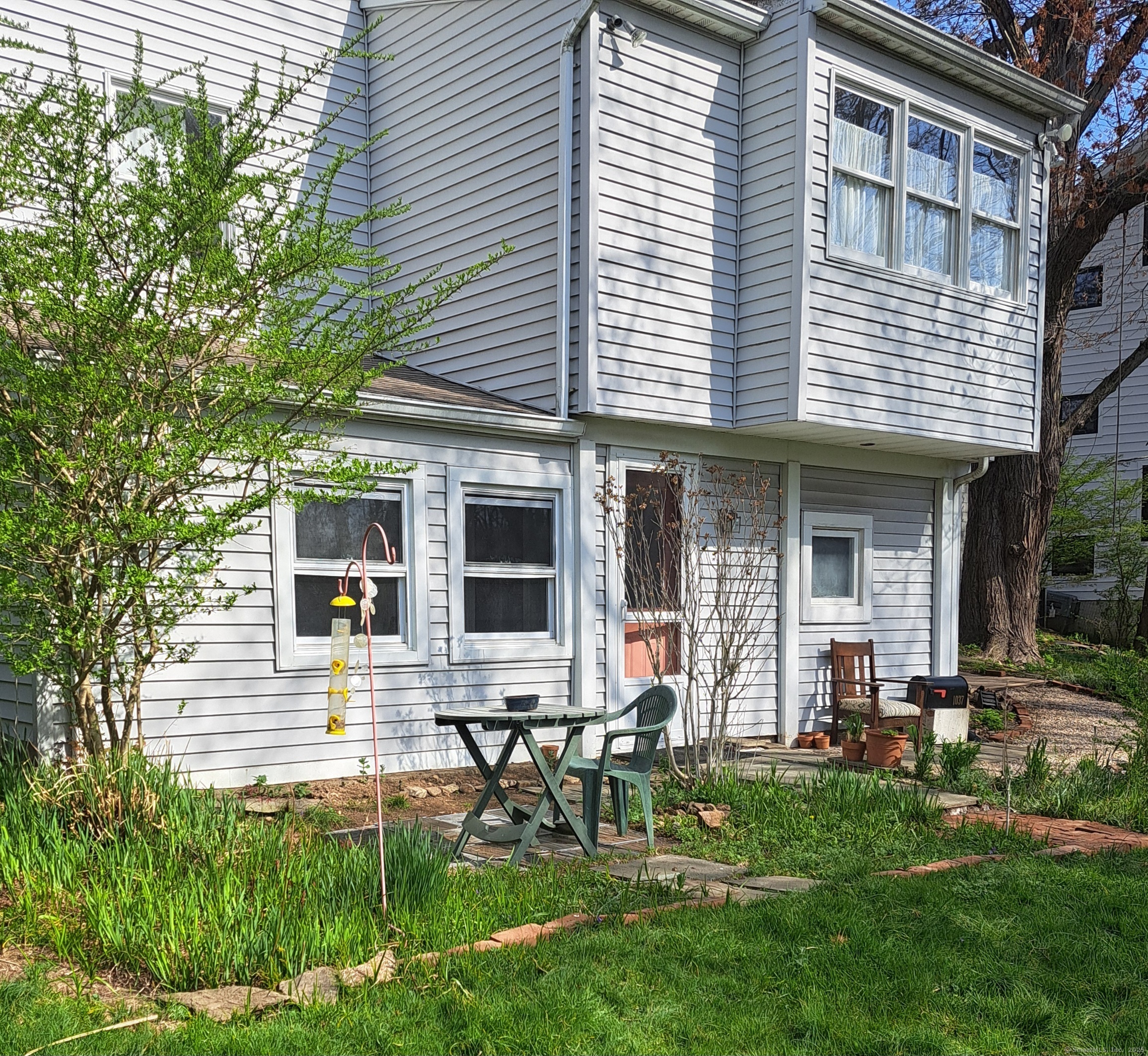 1037 Mill Hill Terrace