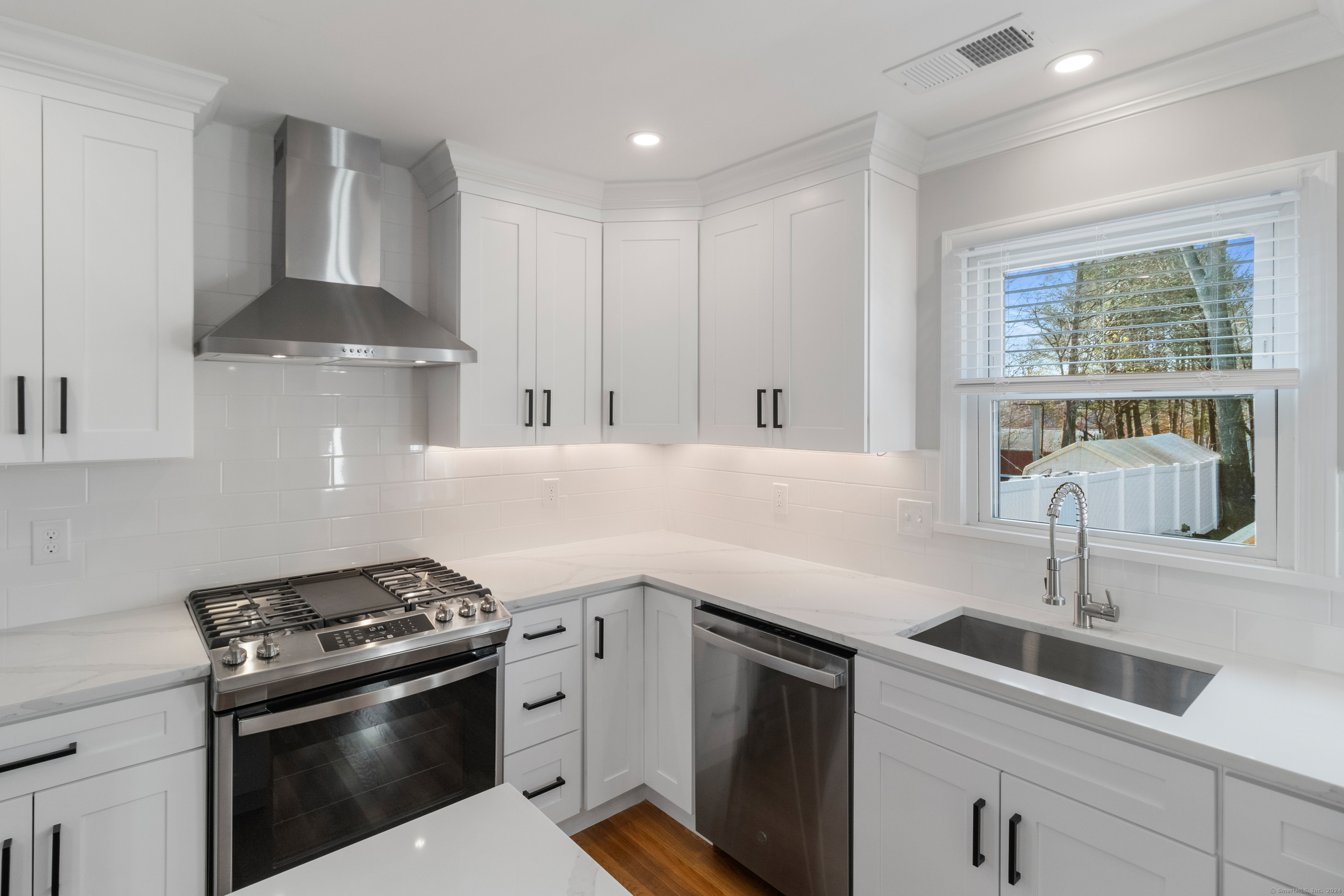 59 Clinton Avenue A