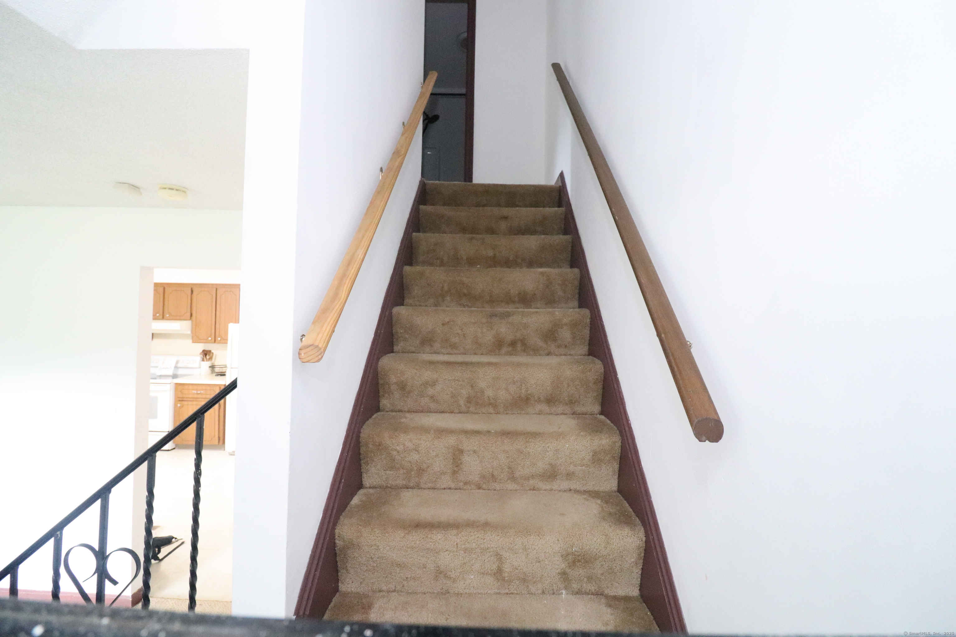 1385 Highland Avenue 12A
