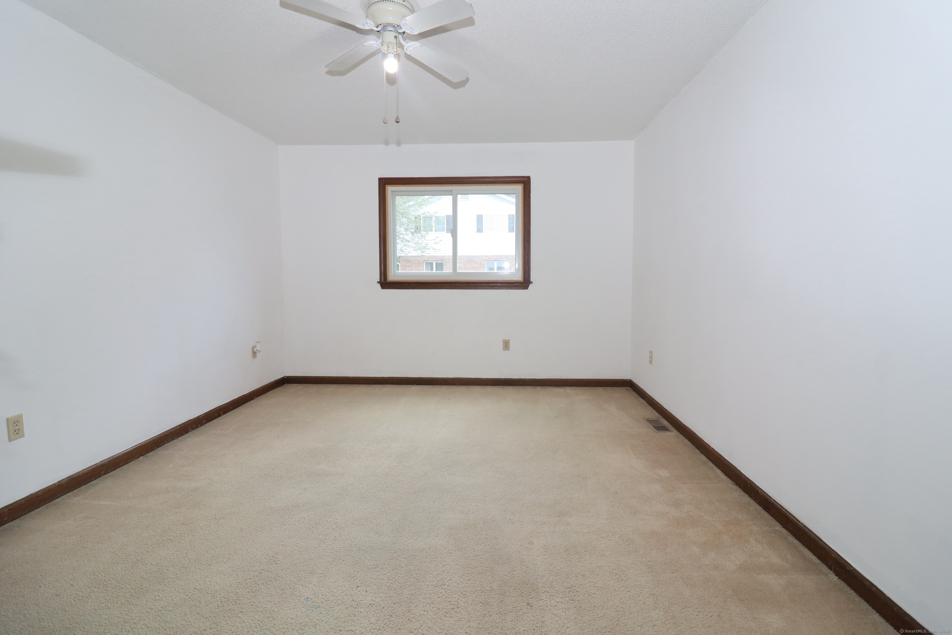 1385 Highland Avenue 12A