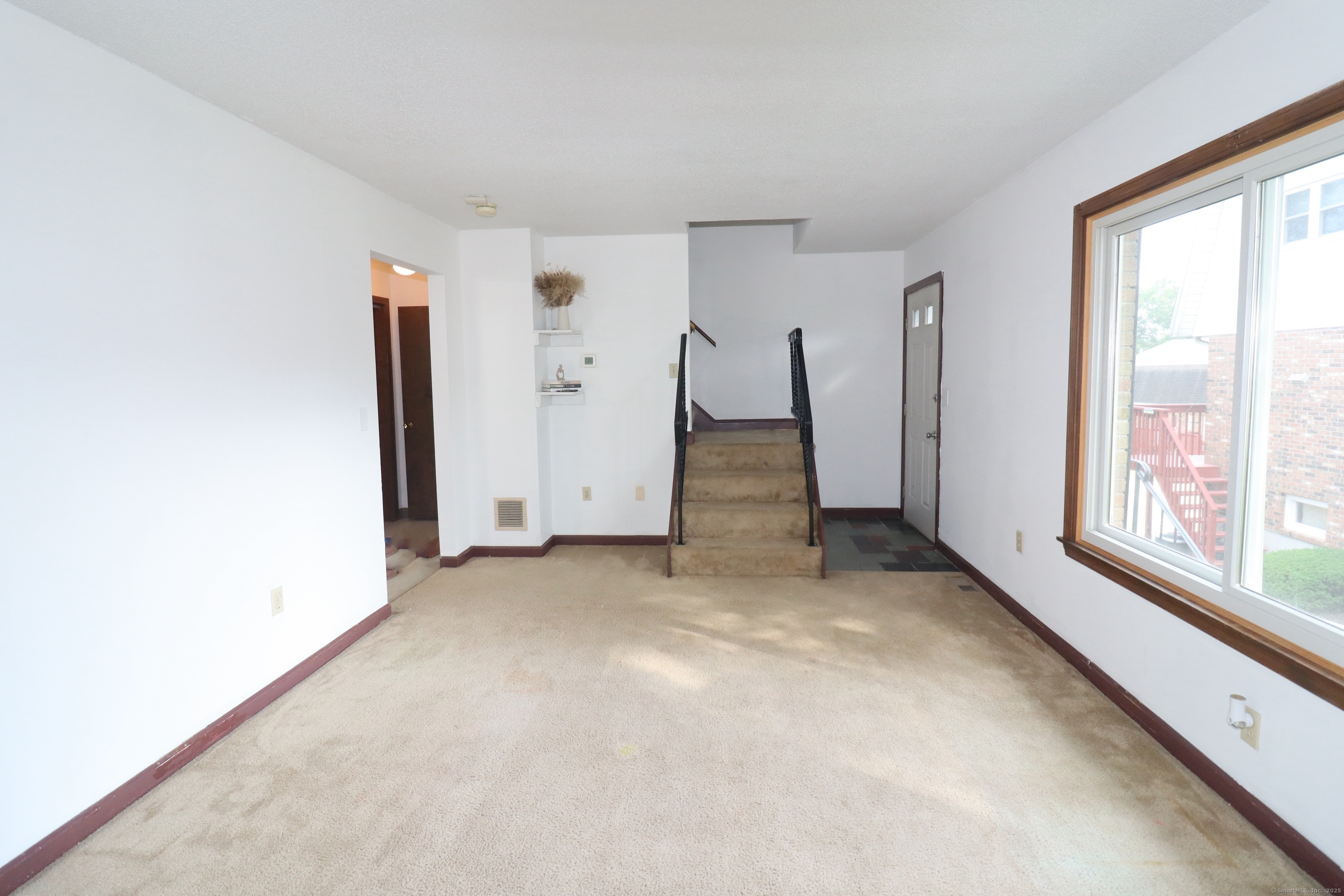 1385 Highland Avenue 12A