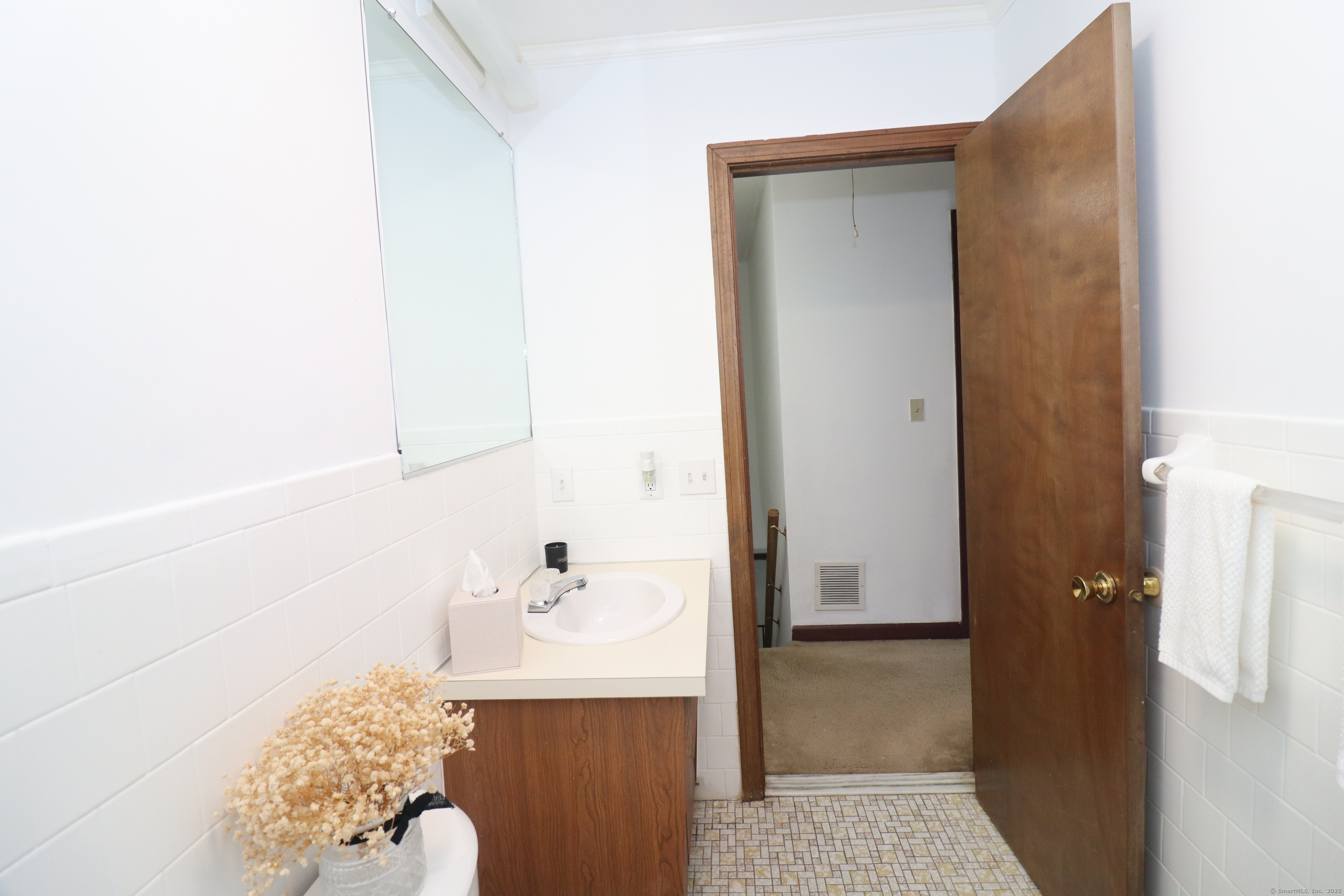 1385 Highland Avenue 12A