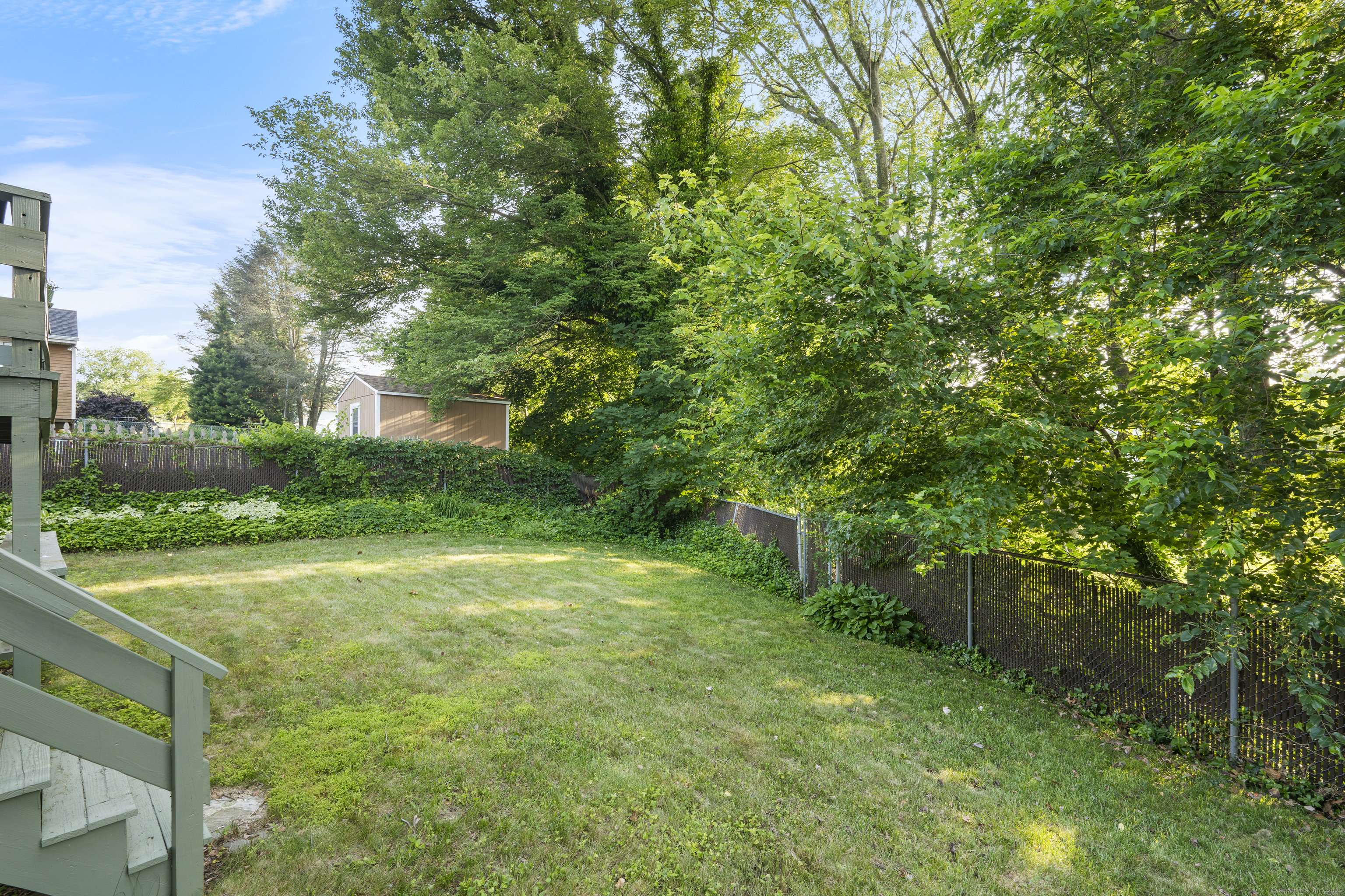 445 Emerald Place