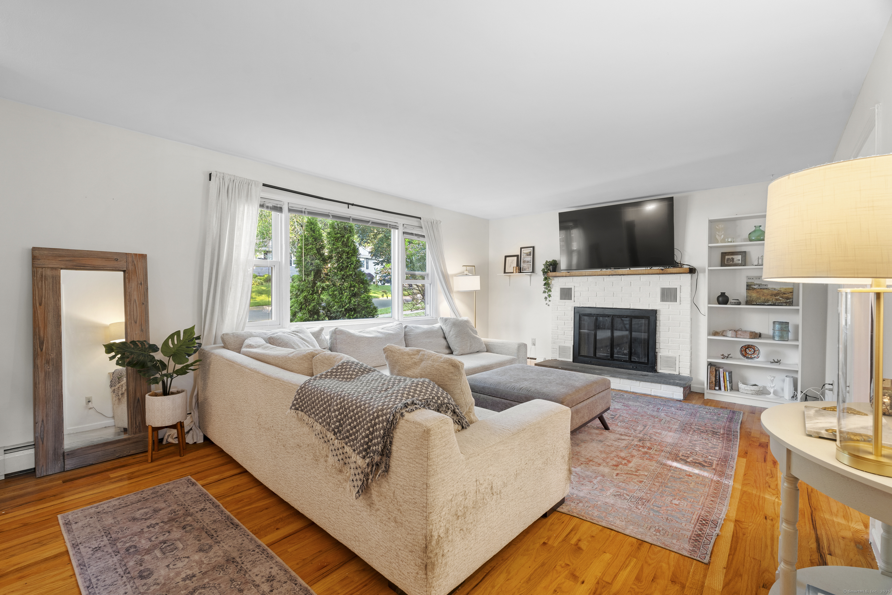 445 Emerald Place