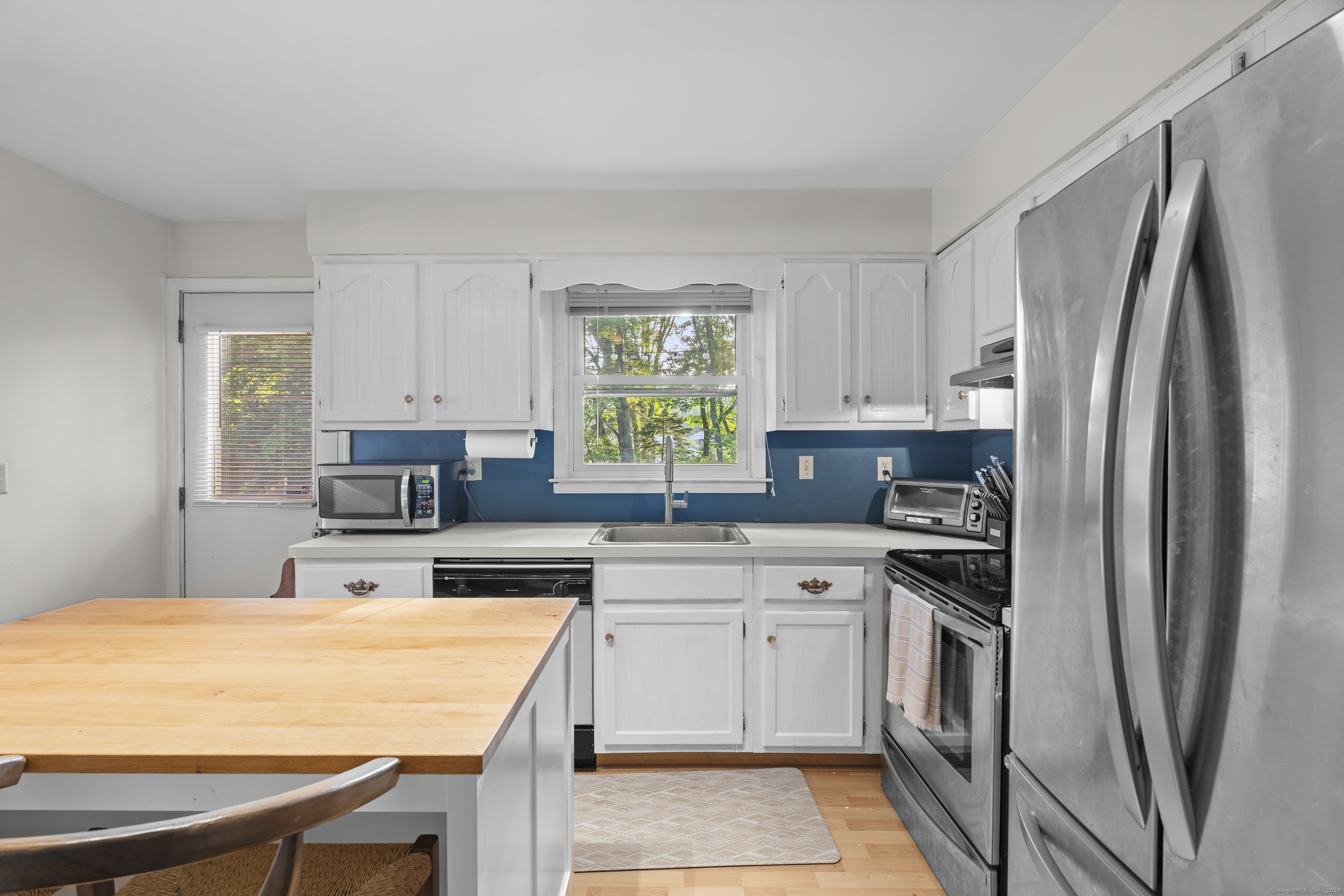 445 Emerald Place