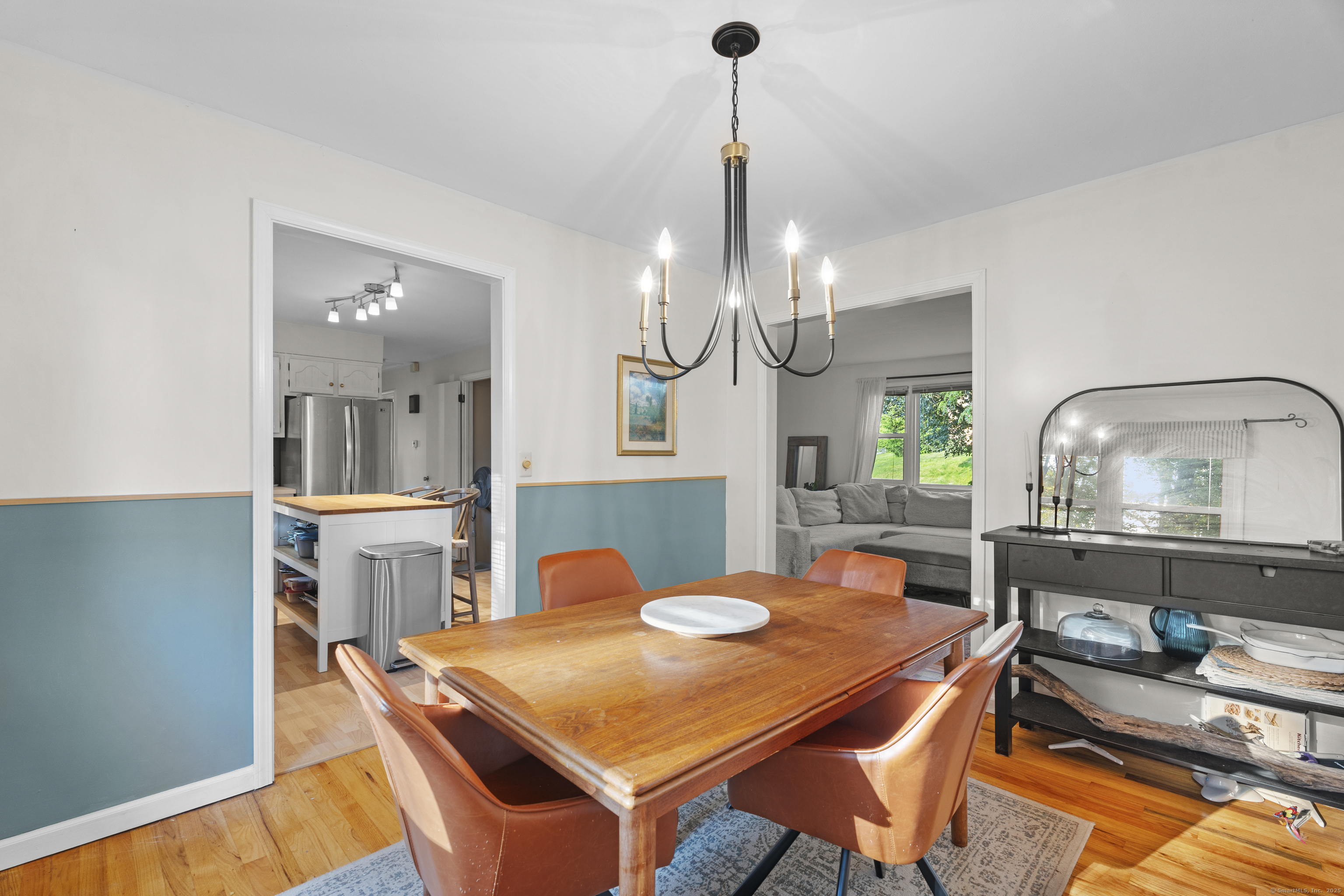 445 Emerald Place