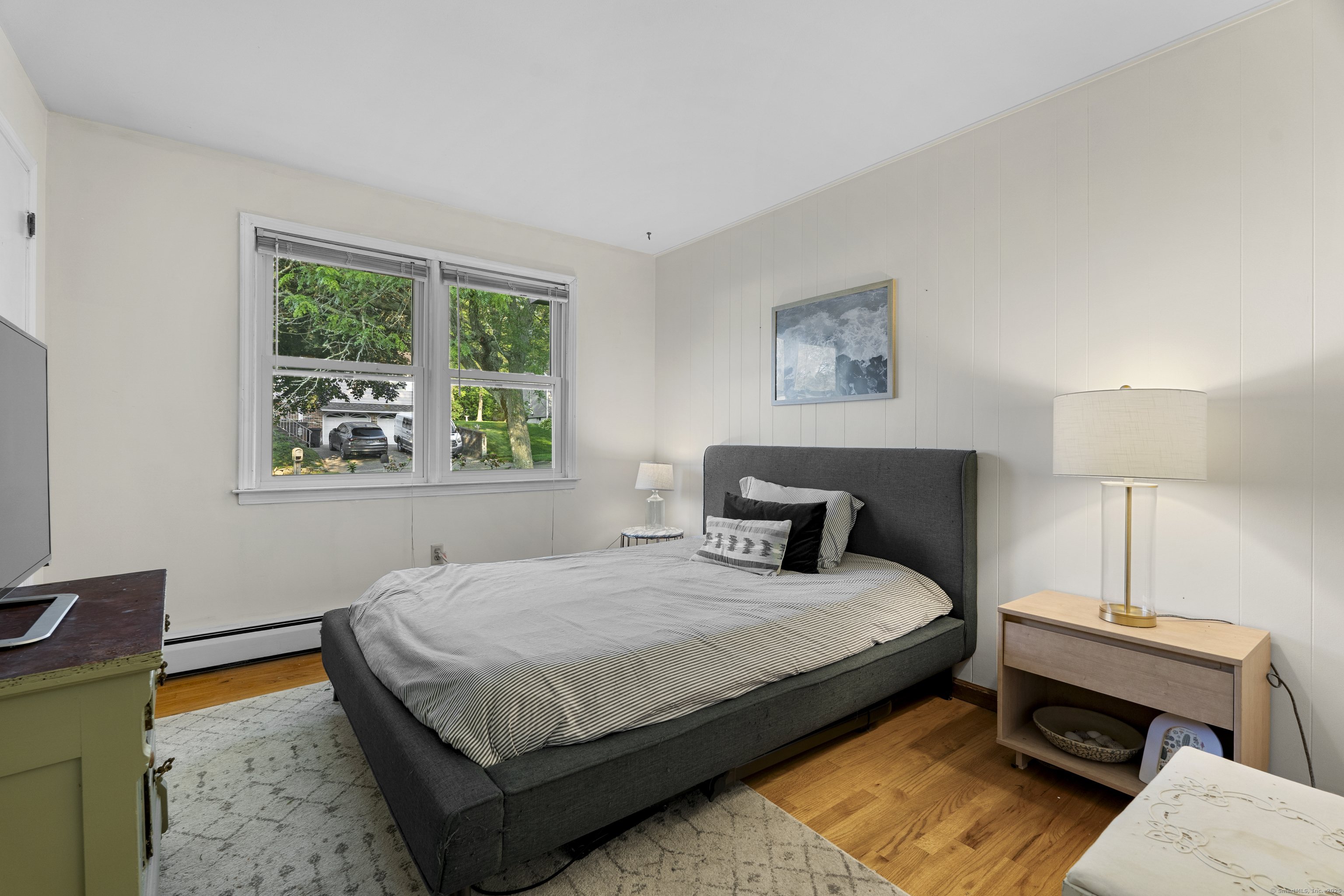 445 Emerald Place