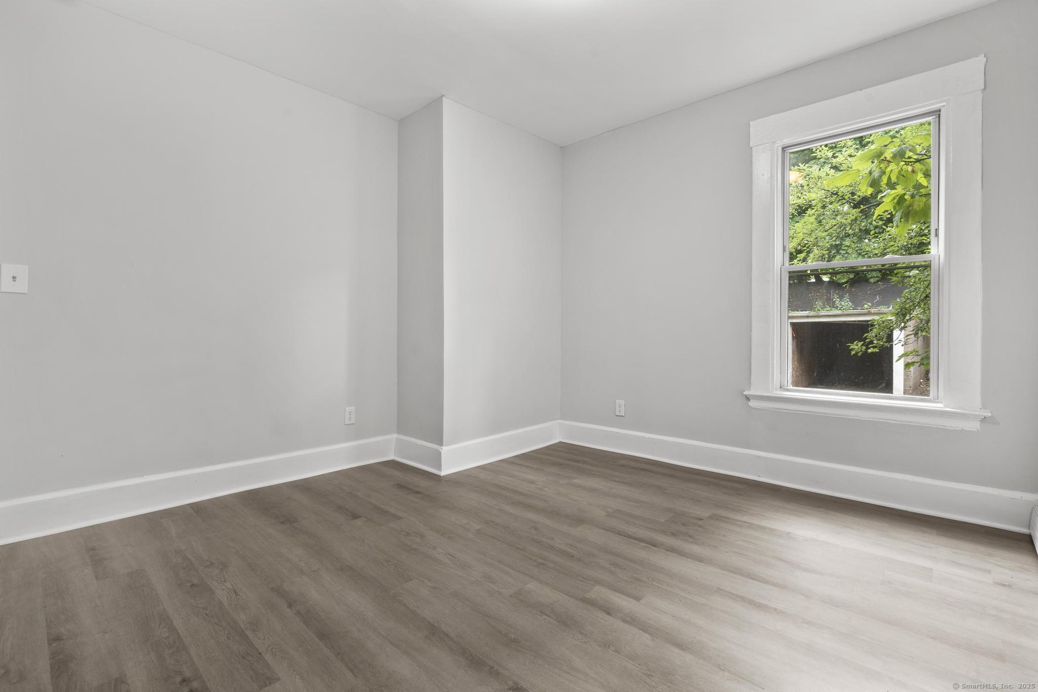 260 Orchard Street 1st Flr